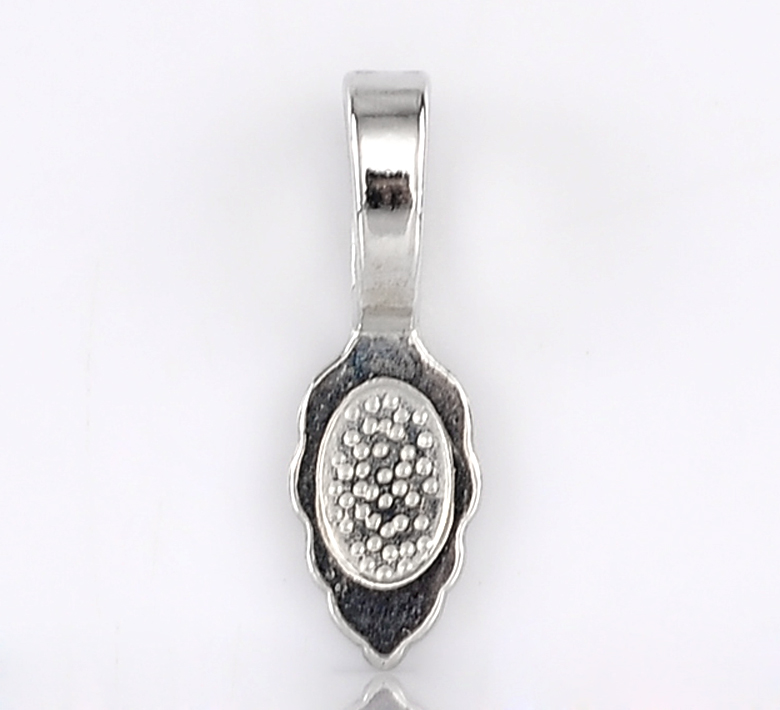 Picture of Glue on Bail Tags Leaf Silver Tone 26x8mm,40PCs