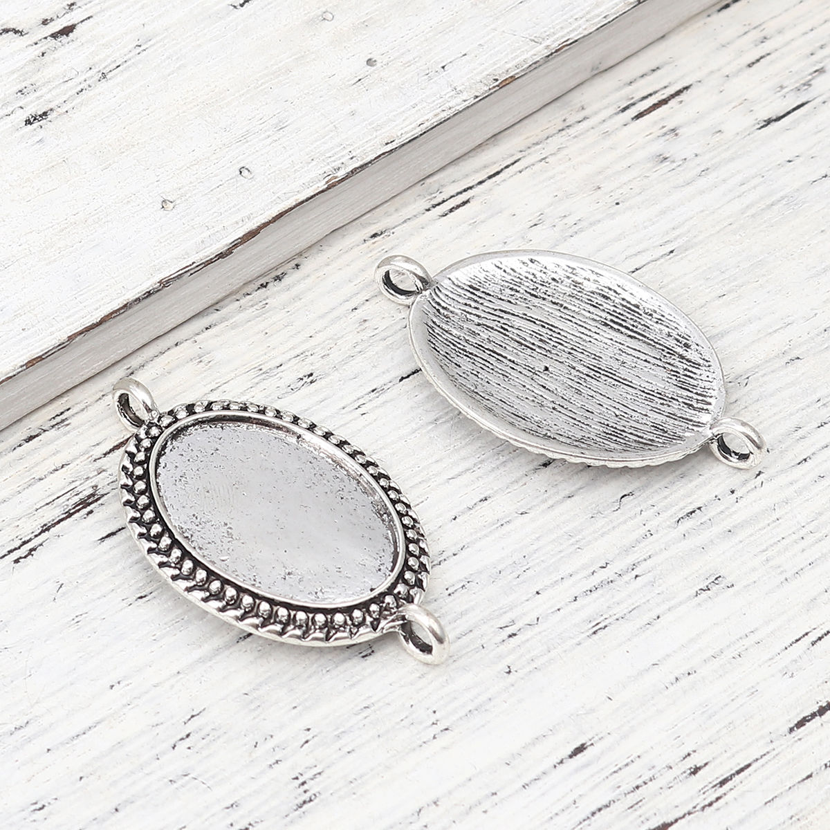 Imagen de Zinc Based Alloy Cabochon Settings Connectors Findings Oval Antique Silver Color (Fits 24mmx18mm) 41mm x 25mm, 5 PCs