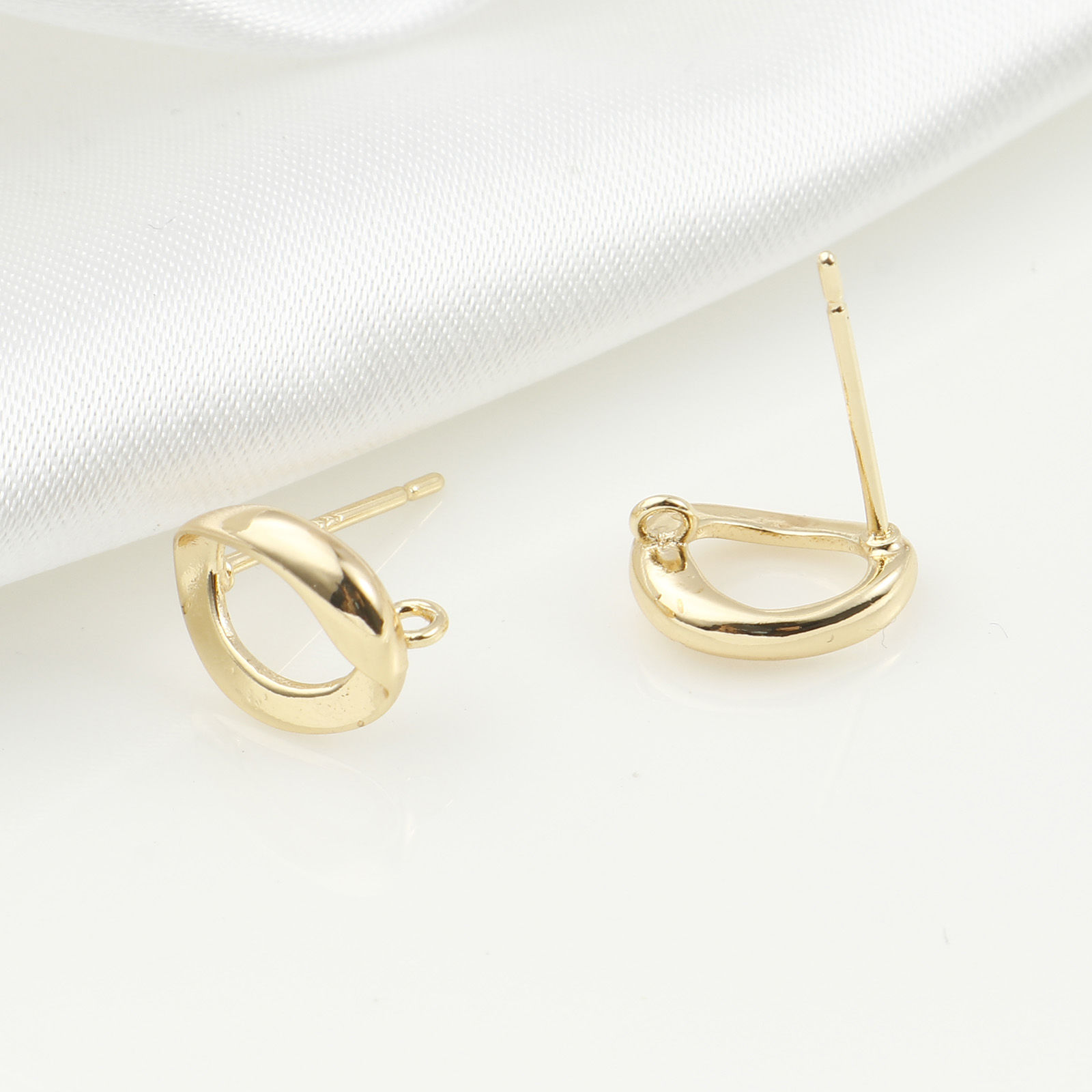 Picture of 2 PCs Brass Ear Post Stud Earrings Real Gold Plated Oval With Loop 10mm x 8mm, Post/ Wire Size: 0.7mm(21 gauge)