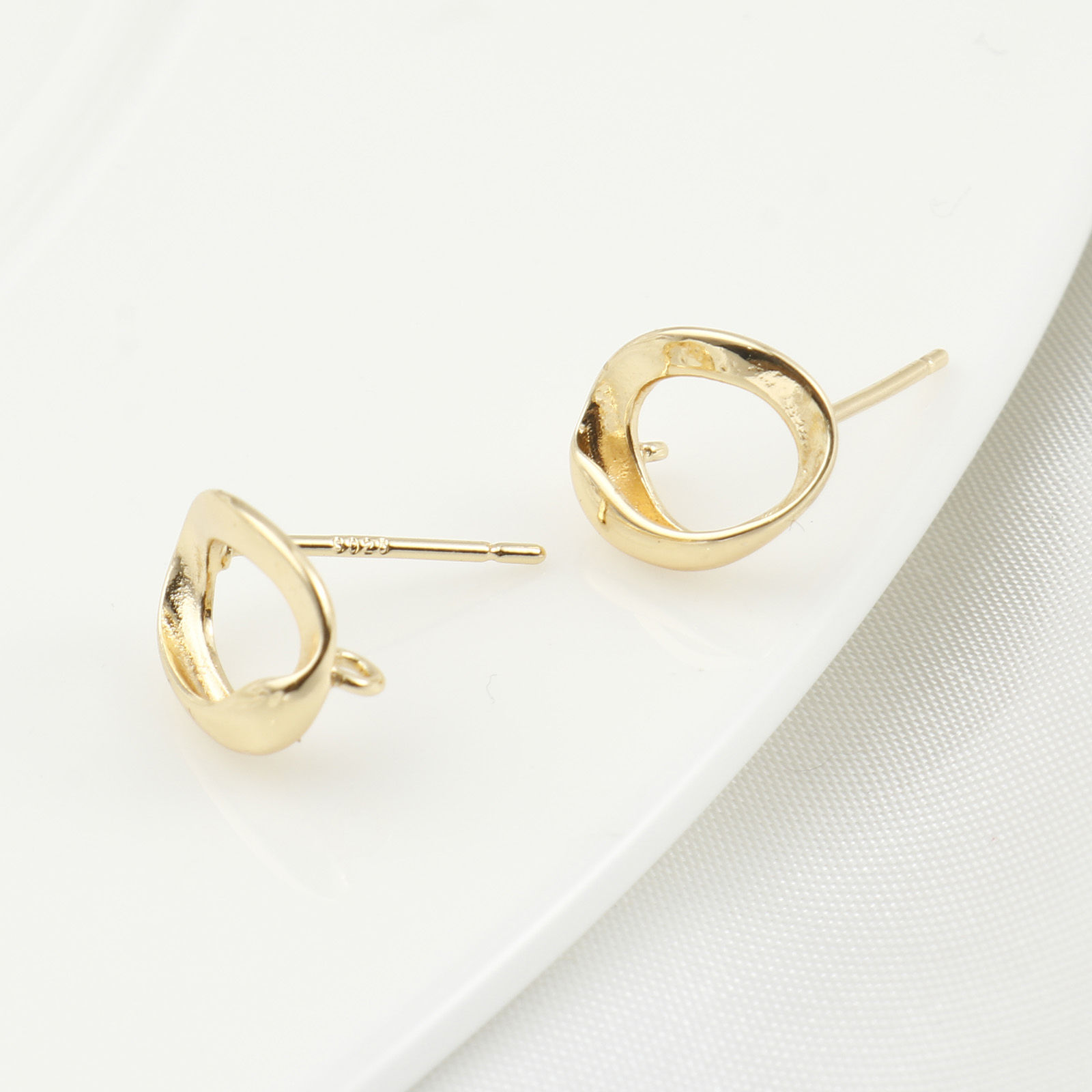 Picture of 2 PCs Brass Ear Post Stud Earrings Real Gold Plated Oval With Loop 10mm x 8mm, Post/ Wire Size: 0.7mm(21 gauge)