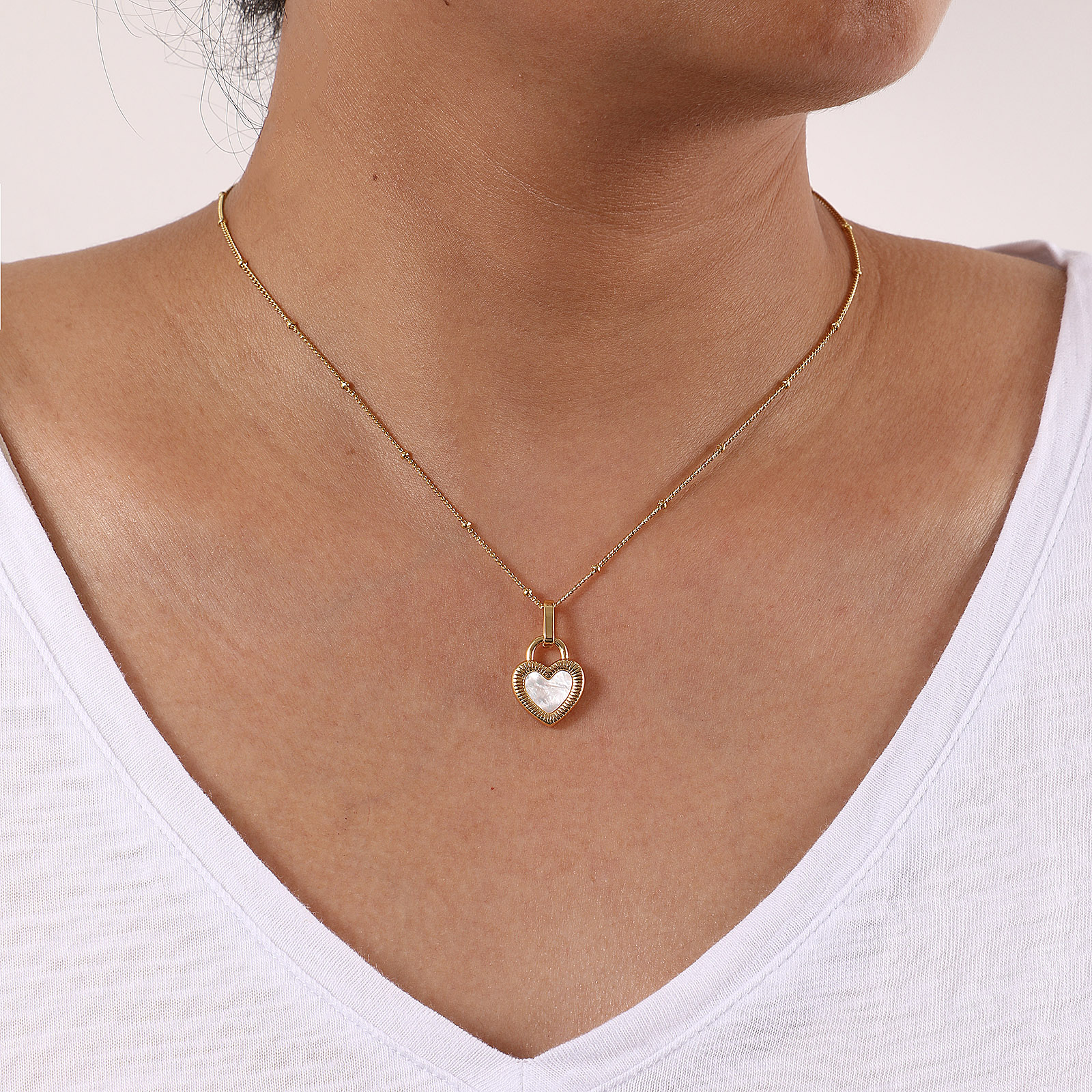 Picture of 1 Piece Eco-friendly Stylish Valentine's Day 18K Gold Plated Black & White Natural Shell & Brass Curb Link Chain Heart Double Sided Pendant Charm Necklace For Women Gift 45cm(17.7") + 5cm(2") long