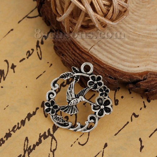 Bild von Charms aus Zinkbasis Legierung Huingbird Flower Hollow