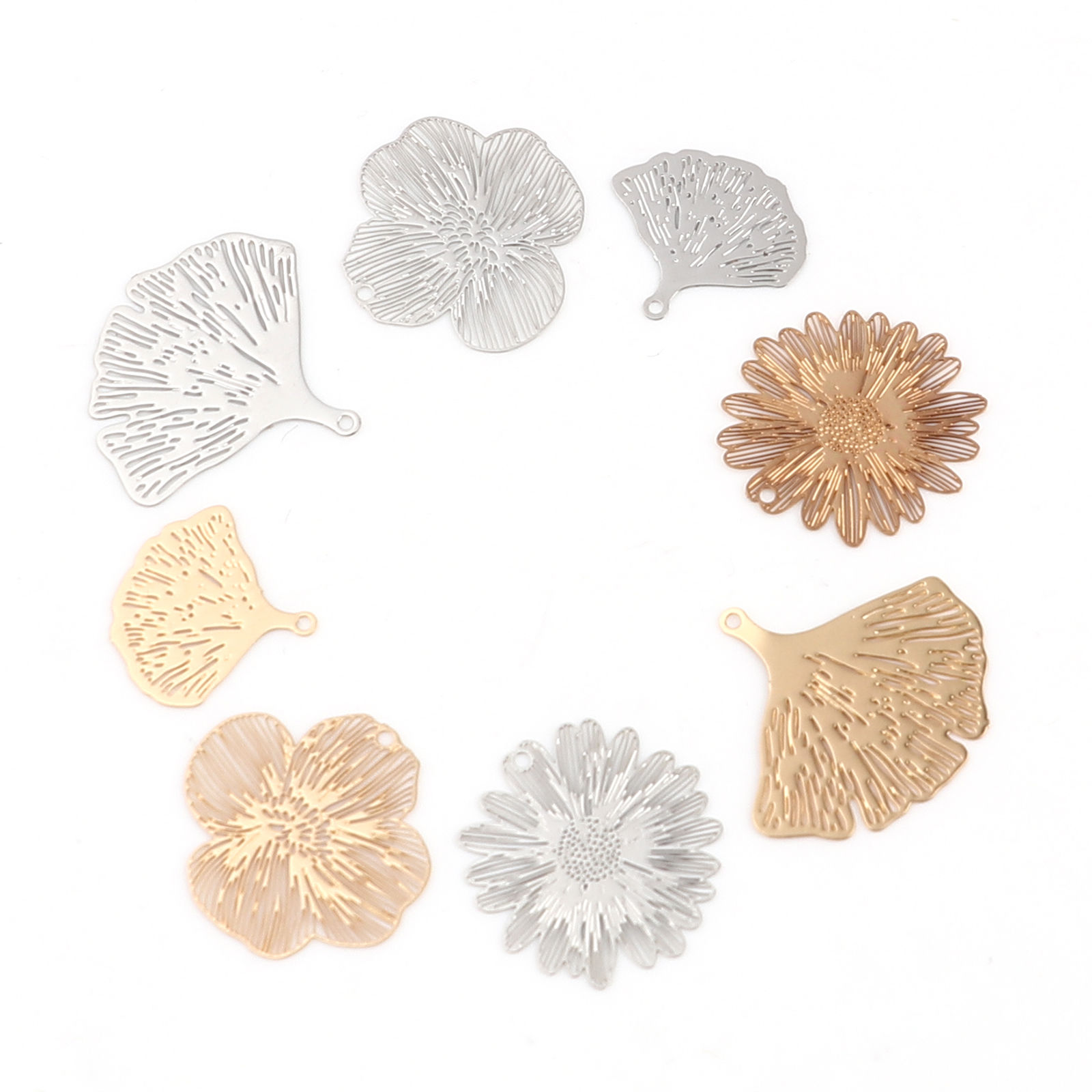 Immagine di Ottone Filigree Stamping Charms 20 Pz