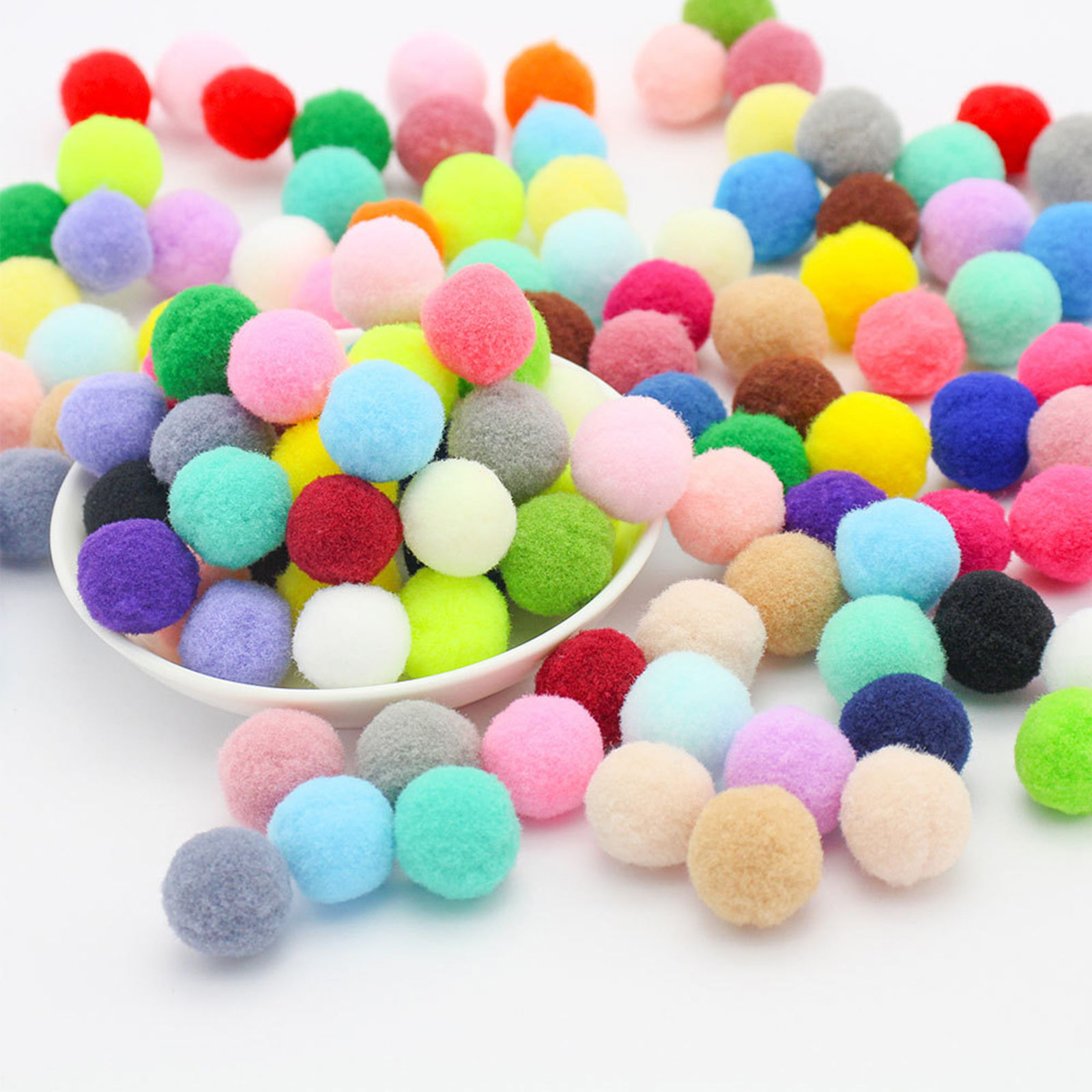 Imagen de Terylene Bolas Pompón Multicolor Bola 1 Paquete