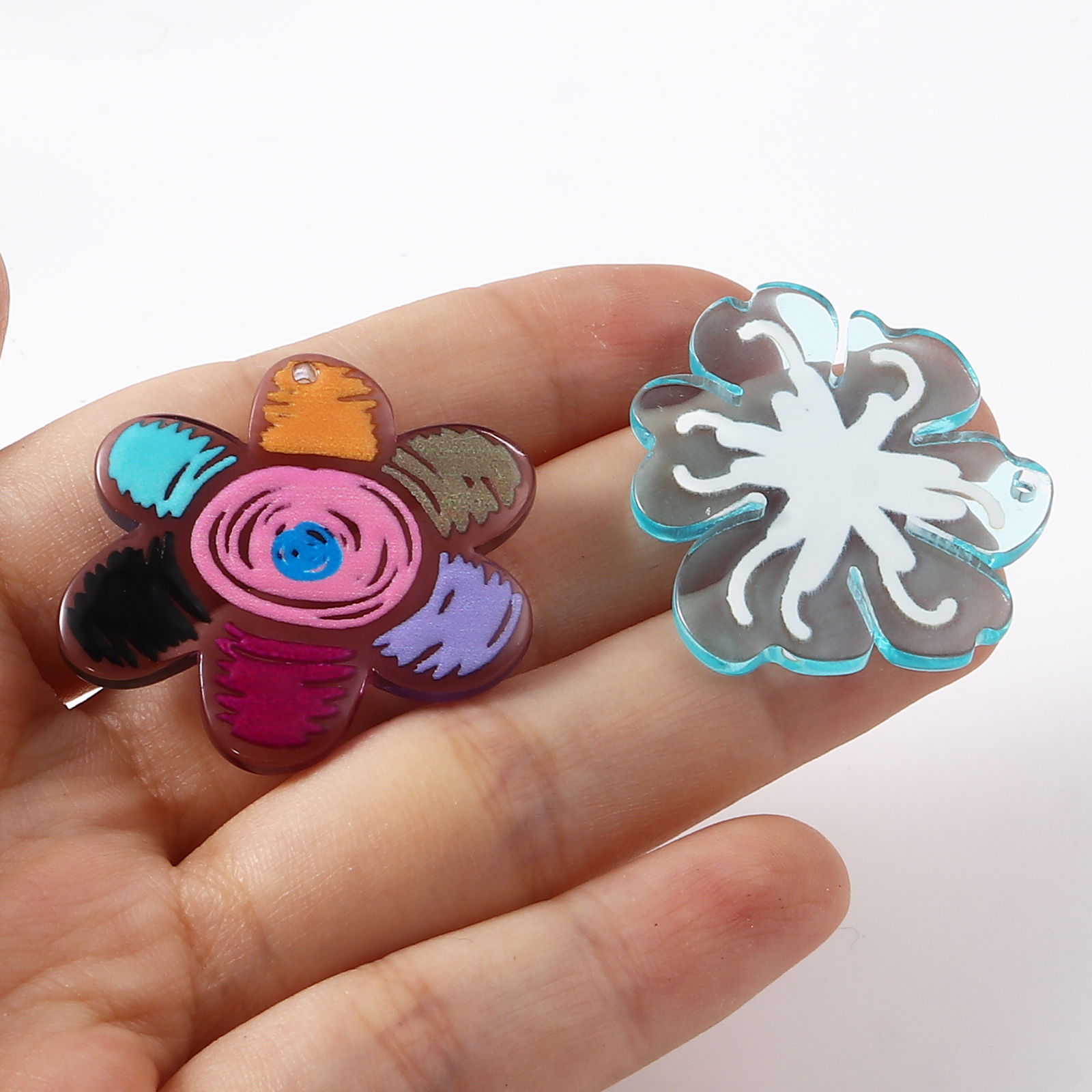 樹脂ペンダント 花葉 多色 10 個 の画像