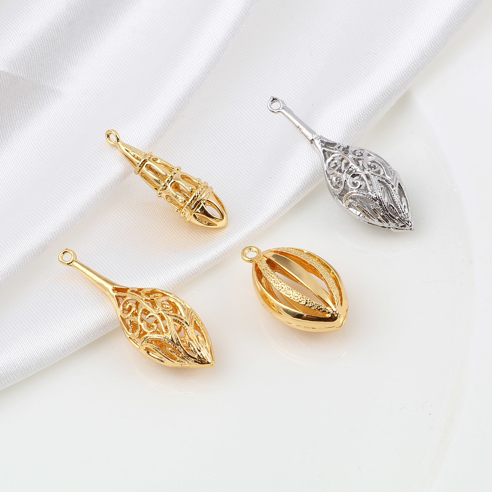 Immagine di Ottone Charms Vero Oro Placcato Filigrana 2 Pz