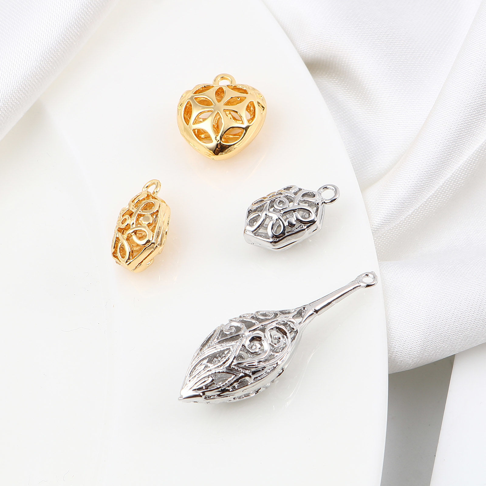 Immagine di Ottone Charms Vero Oro Placcato Filigrana 2 Pz