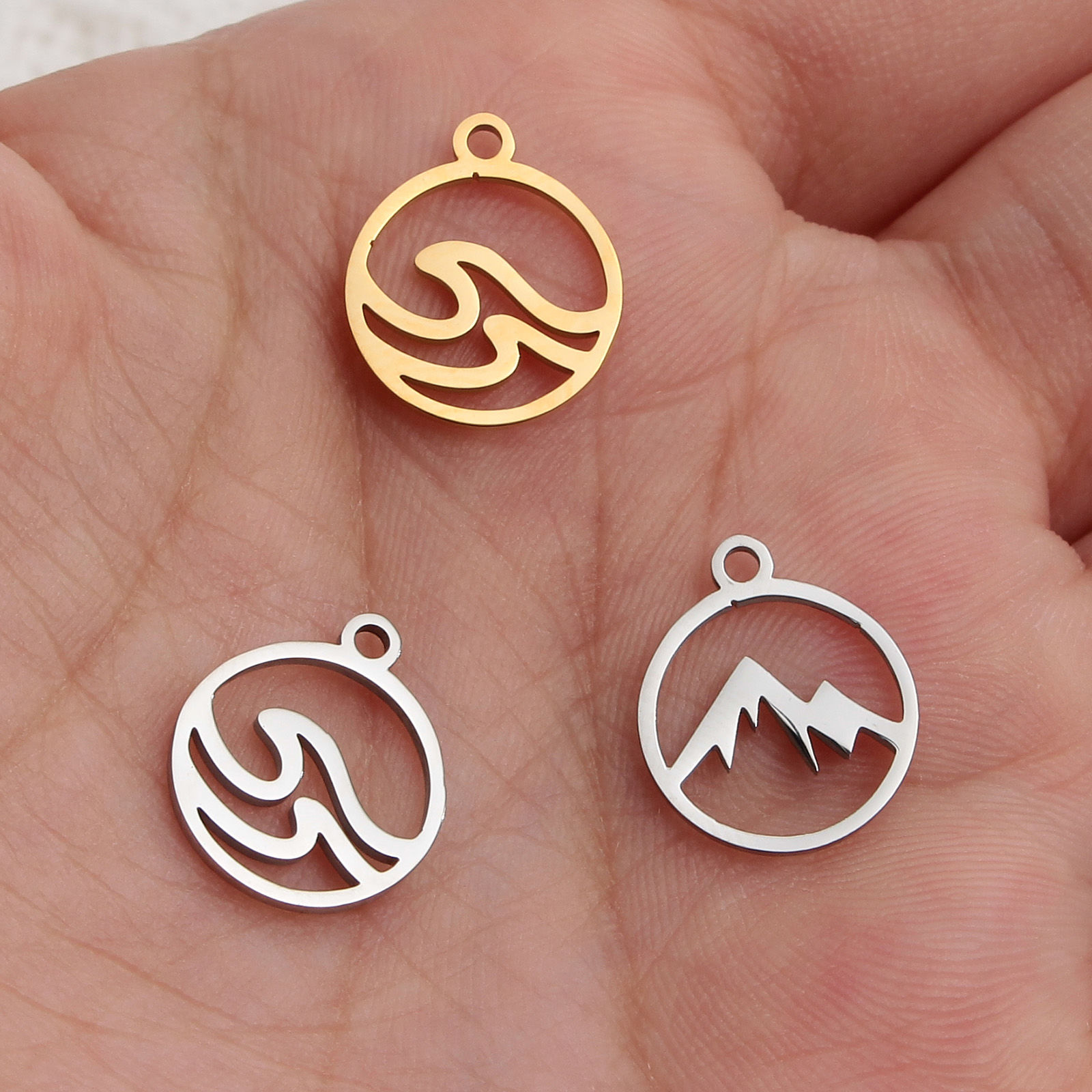 Bild von Edelstahl Charms Rund Bunt Hohl 14mm x 12mm, 2 Stück