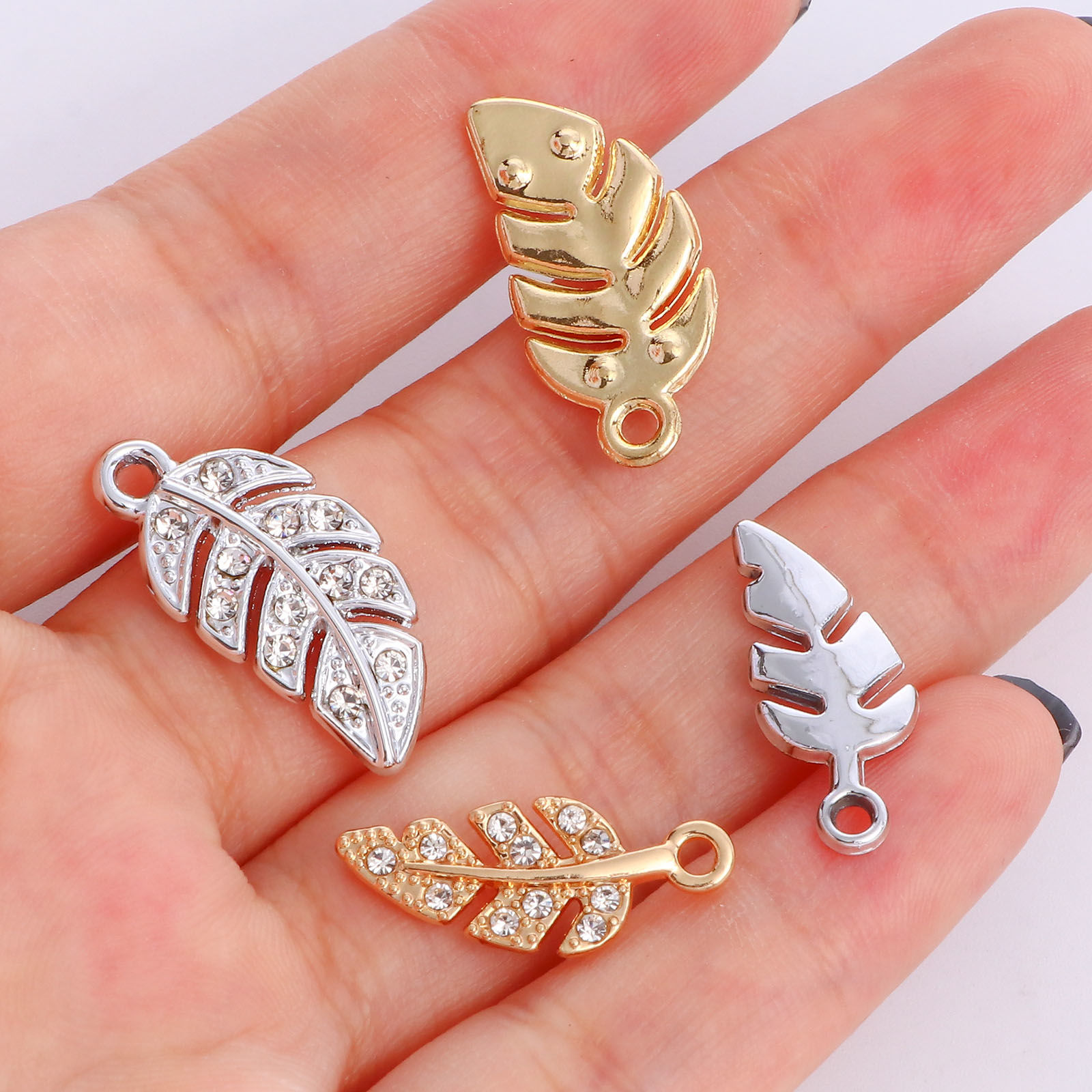 Immagine di Lega di Zinco Charms Foglia Multicolore Trasparente Strass 10 Pz