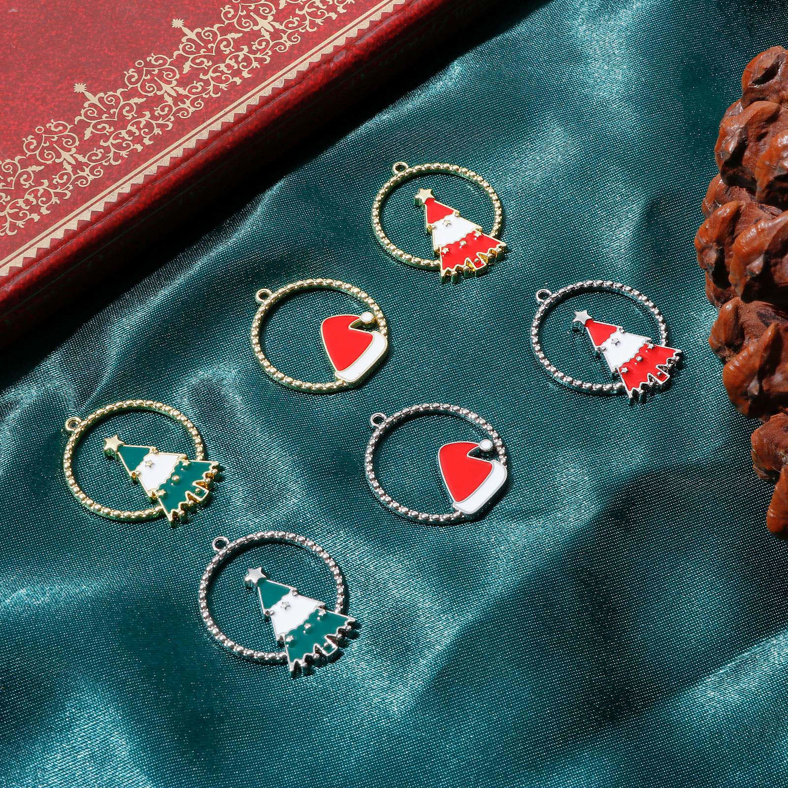 Imagen de Zamak Navidad Colgantes Charms Ronda Multicolor Esmalte 10 Unidades