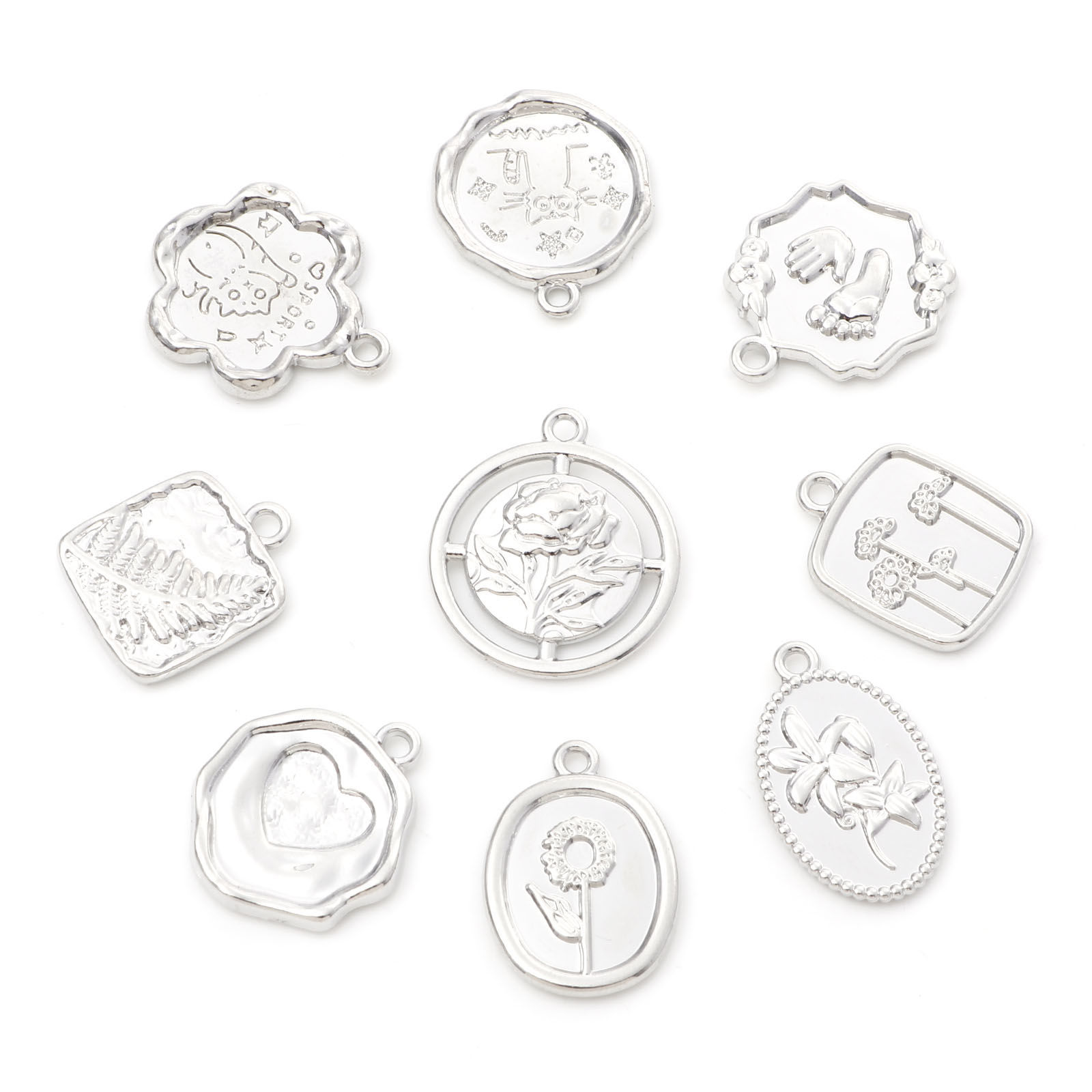 Bild von Zinklegierung Charms Blumen Silberfarbe Herz 10 Stück
