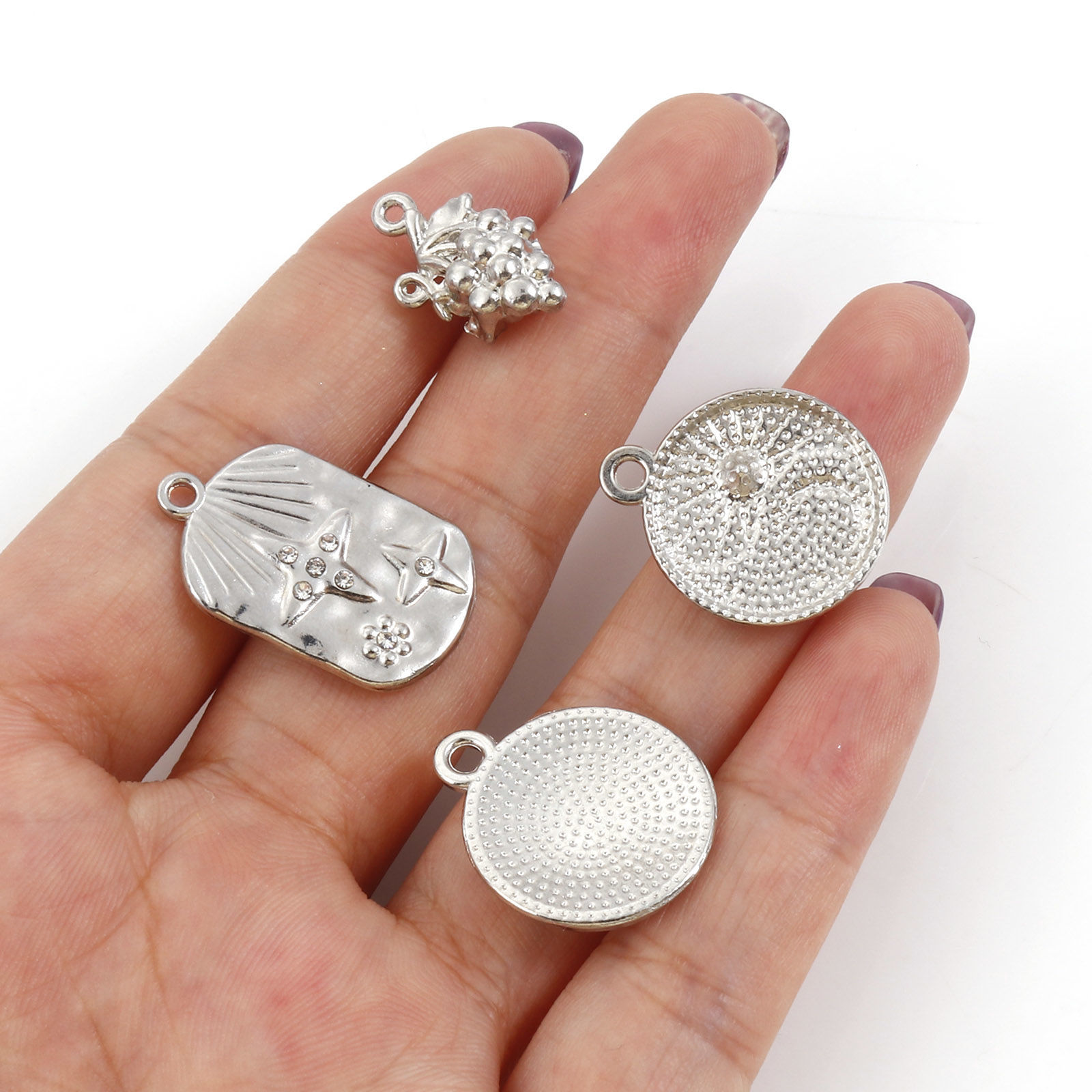 Bild von Zinklegierung Charms Silberfarbe 10 Stück