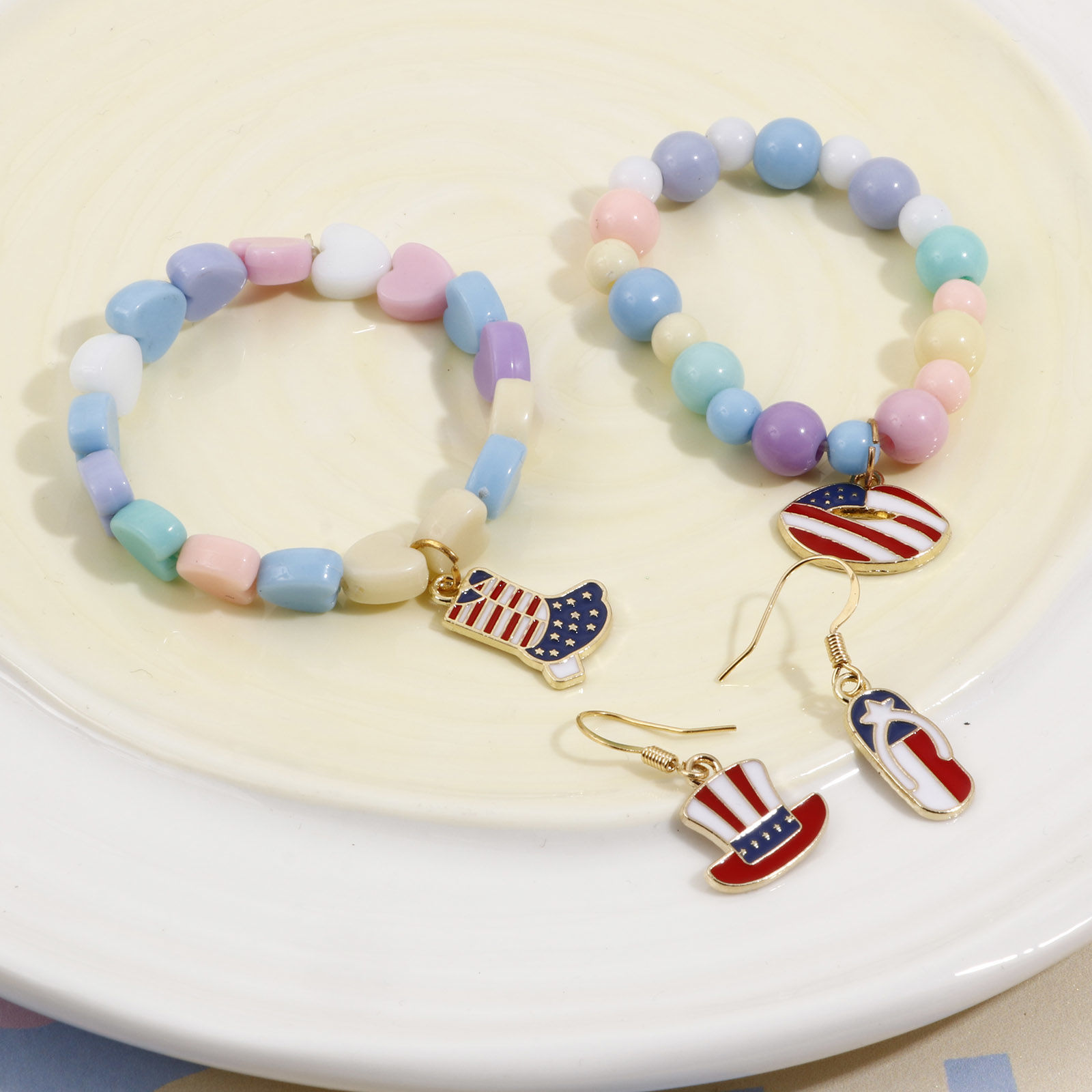 Picture of Zinc Based Alloy Sport Charms Gold Plated Red & Blue Flag Of The United States Enamel
