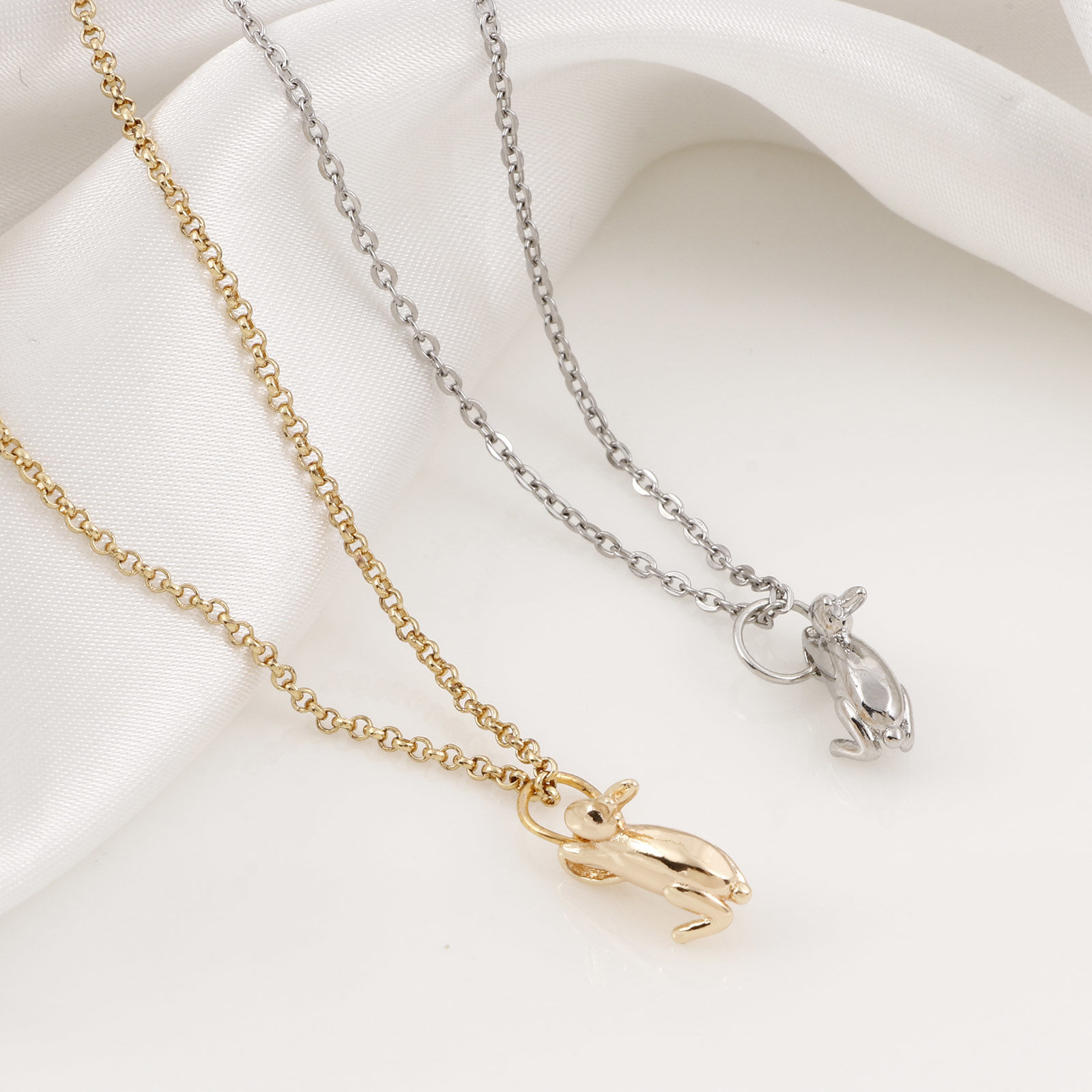 Picture of Brass Charms Real Gold Plated Rabbit Animal 3D 13mm x 8mm