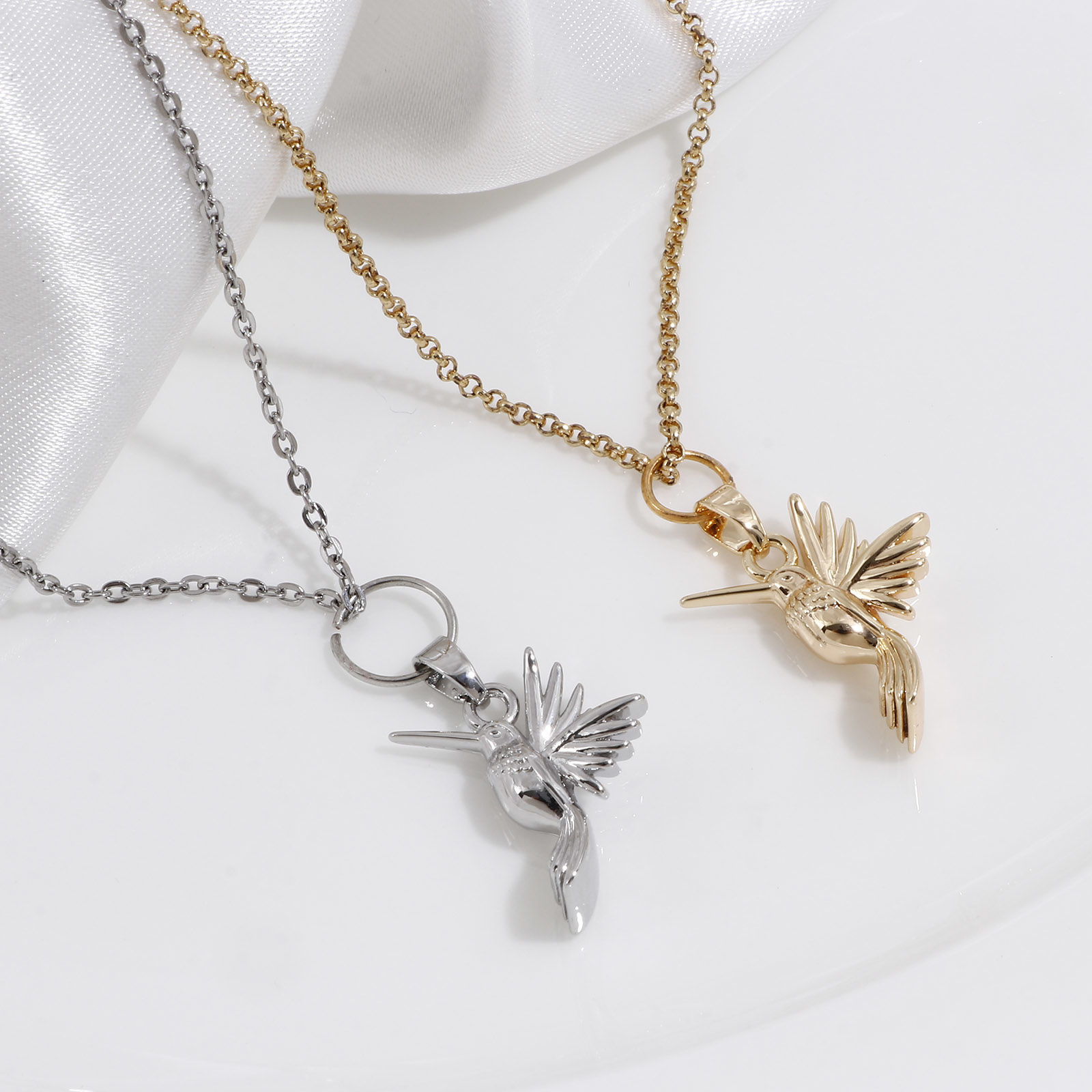 Immagine di Ottone Charms Colibrì Vero Oro Placcato 2 Pz