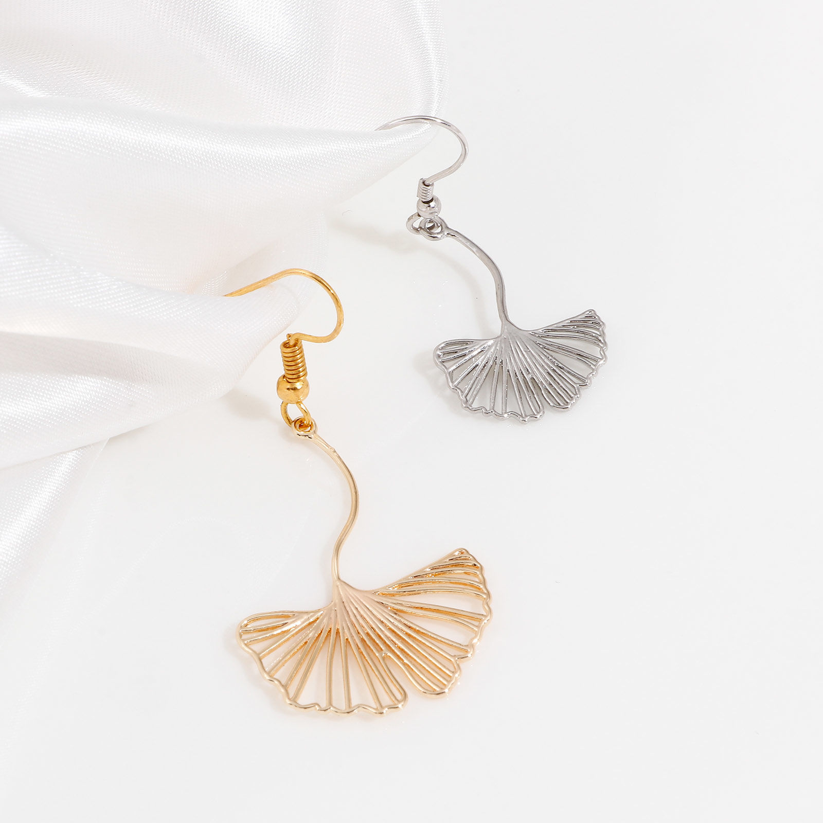 Picture of Brass Pendants Real Gold Plated Flower Leaf Hollow