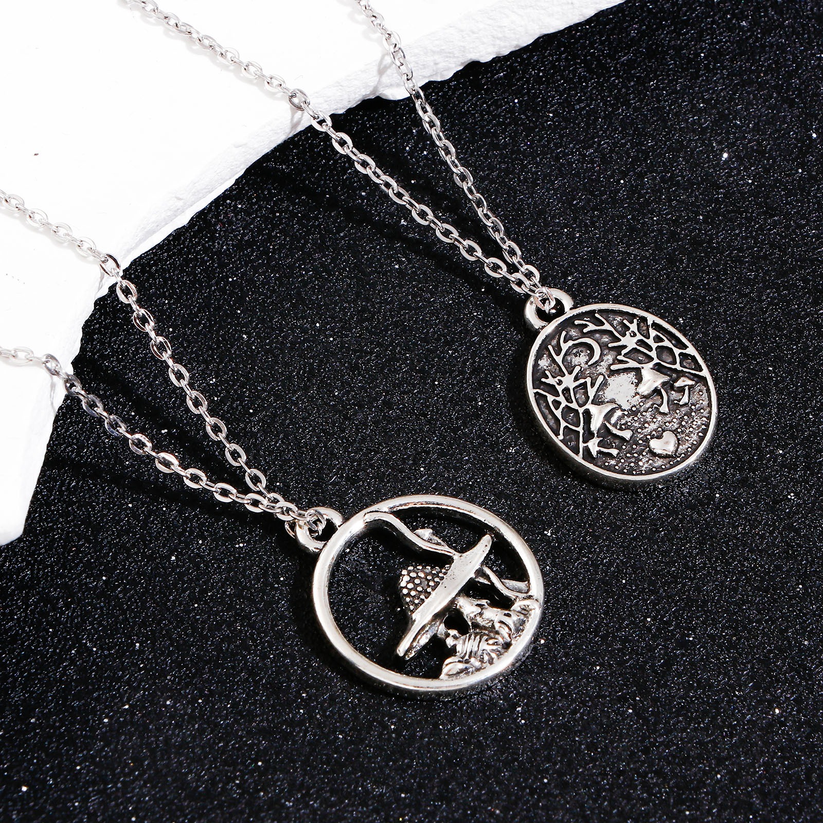 Picture of Zinc Based Alloy Charms Antique Silver Color Mushroom