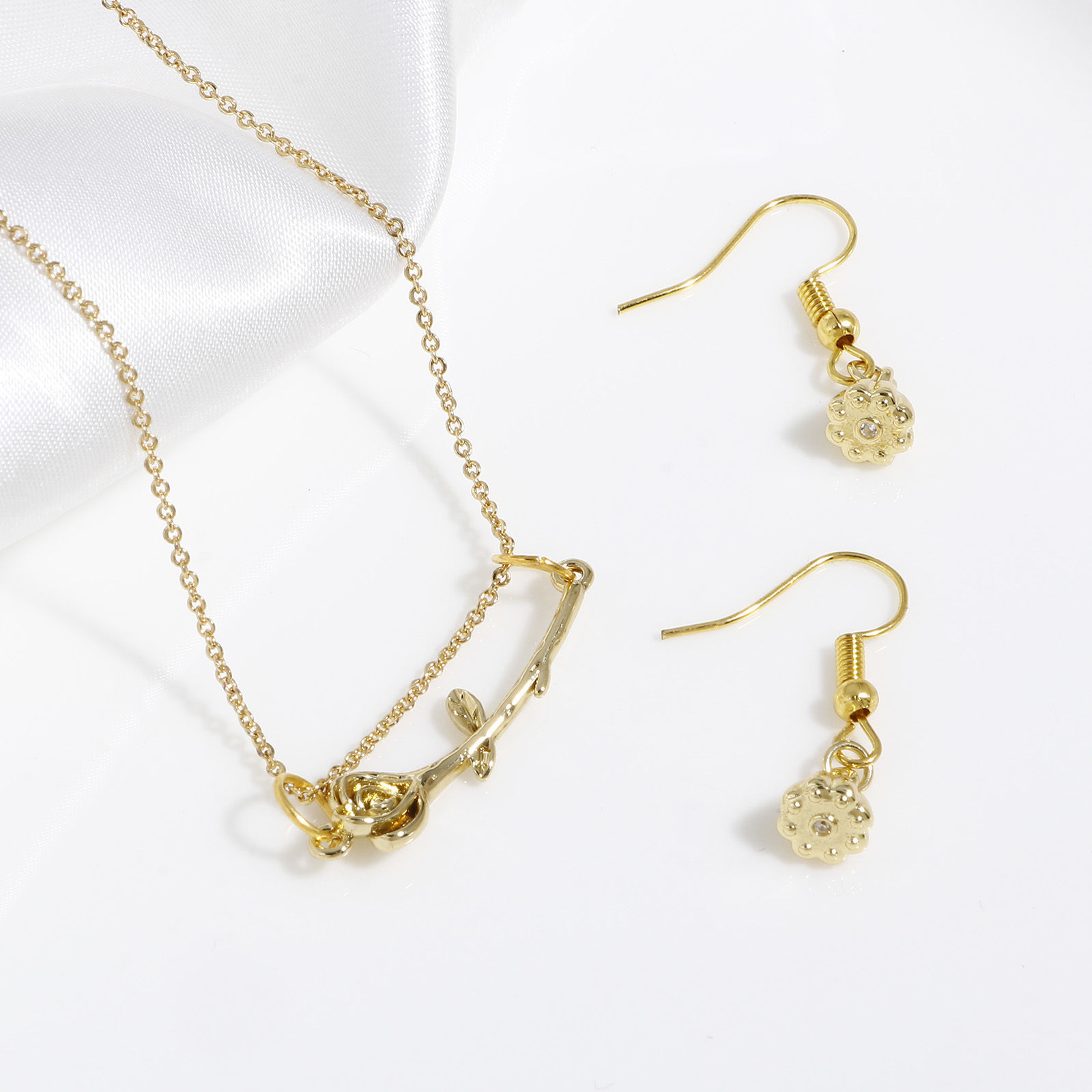 Picture of Brass Charms 18K Real Gold Plated Flower Leaves Sun