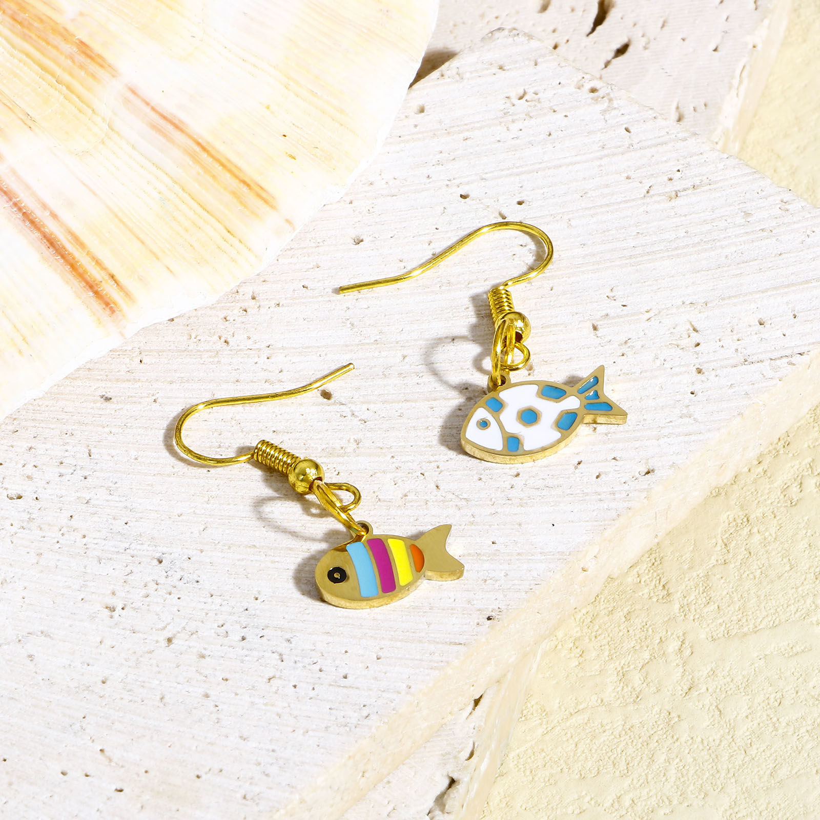 Bild von 2 Stück 316 Edelstahl Charms Muschel Bunt Fisch Emaille