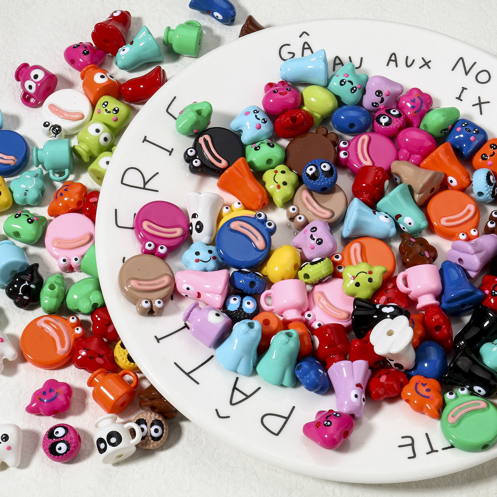 Picture of Acrylic Beads For DIY Jewelry Making At Random Mixed Color Halloween Ghost Eye 3D