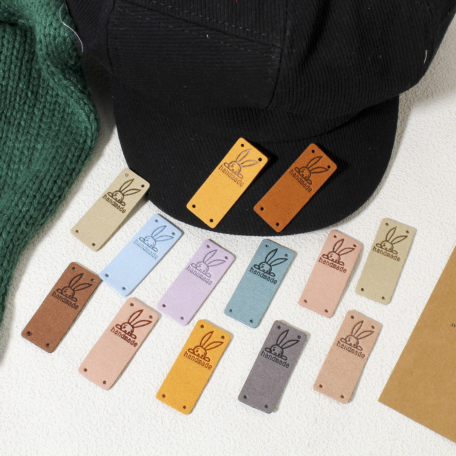Imagen de 10 Unidades PU día de Pascua Etiqueta de Etiqueta para Ropa Rectángulo Multicolor patrón Conejo " Hand Made " 5cm x 2cm
