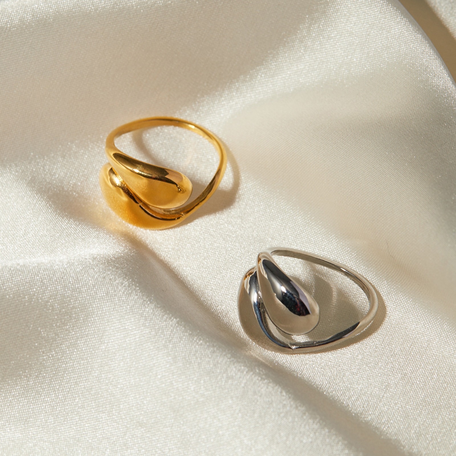 Picture of Eco-friendly Vacuum Plating Stylish Simple Multicolor 304 Stainless Steel Open Drop Rings For Women Party