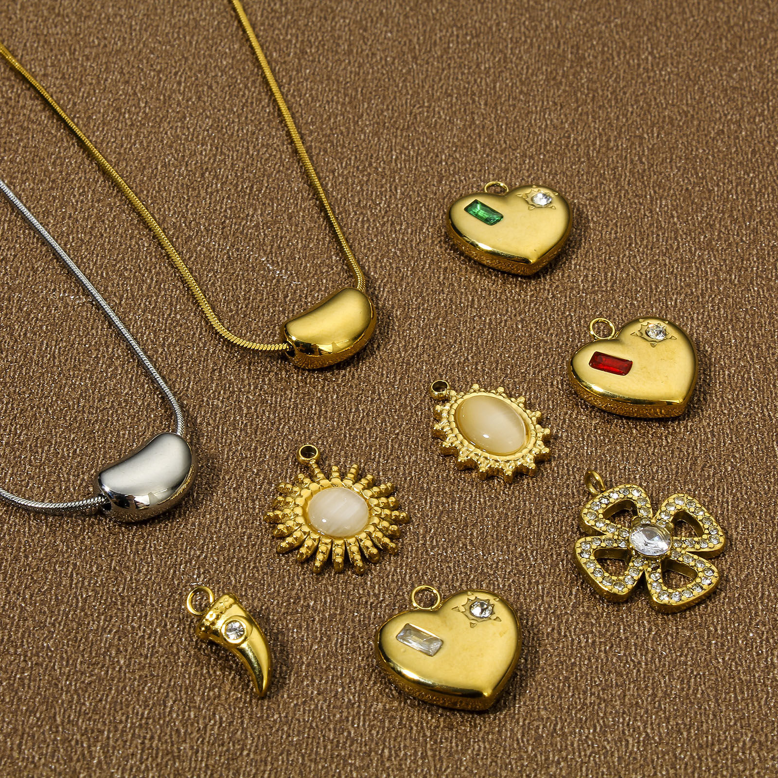 Picture of Vacuum Plating 304 Stainless Steel & Cat's Eye Glass Style Of Royal Court Character Charms Gold Plated Champagne Oval