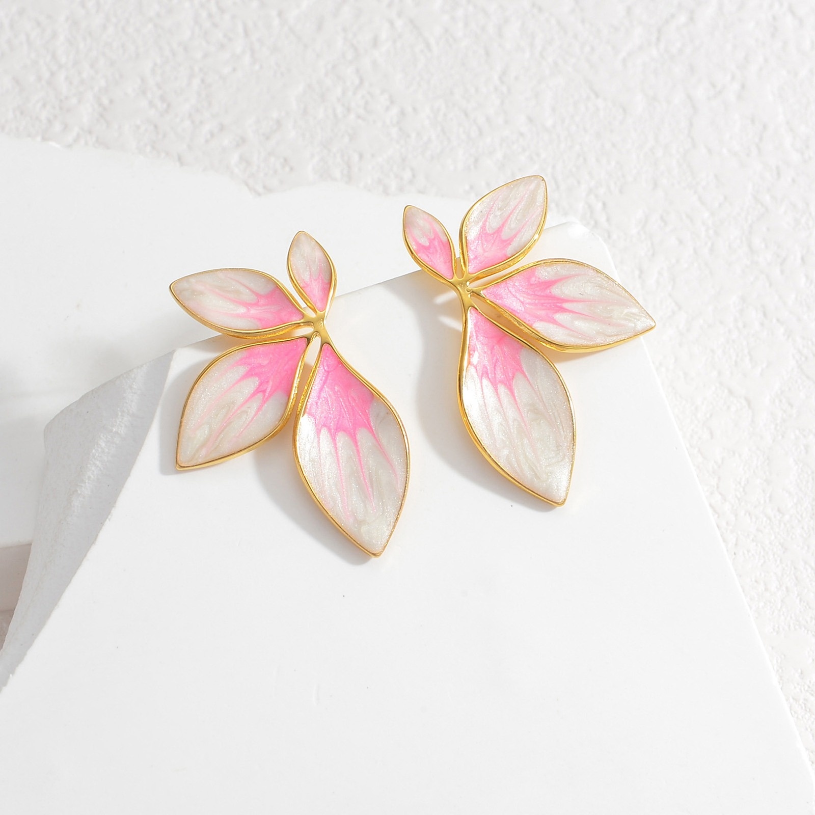 Picture of Vacuum Plating Sweet & Cute Retro 18K Gold Plated Multicolor 304 Stainless Steel Flower Enamel Ear Post Stud Earrings For Women Anniversary