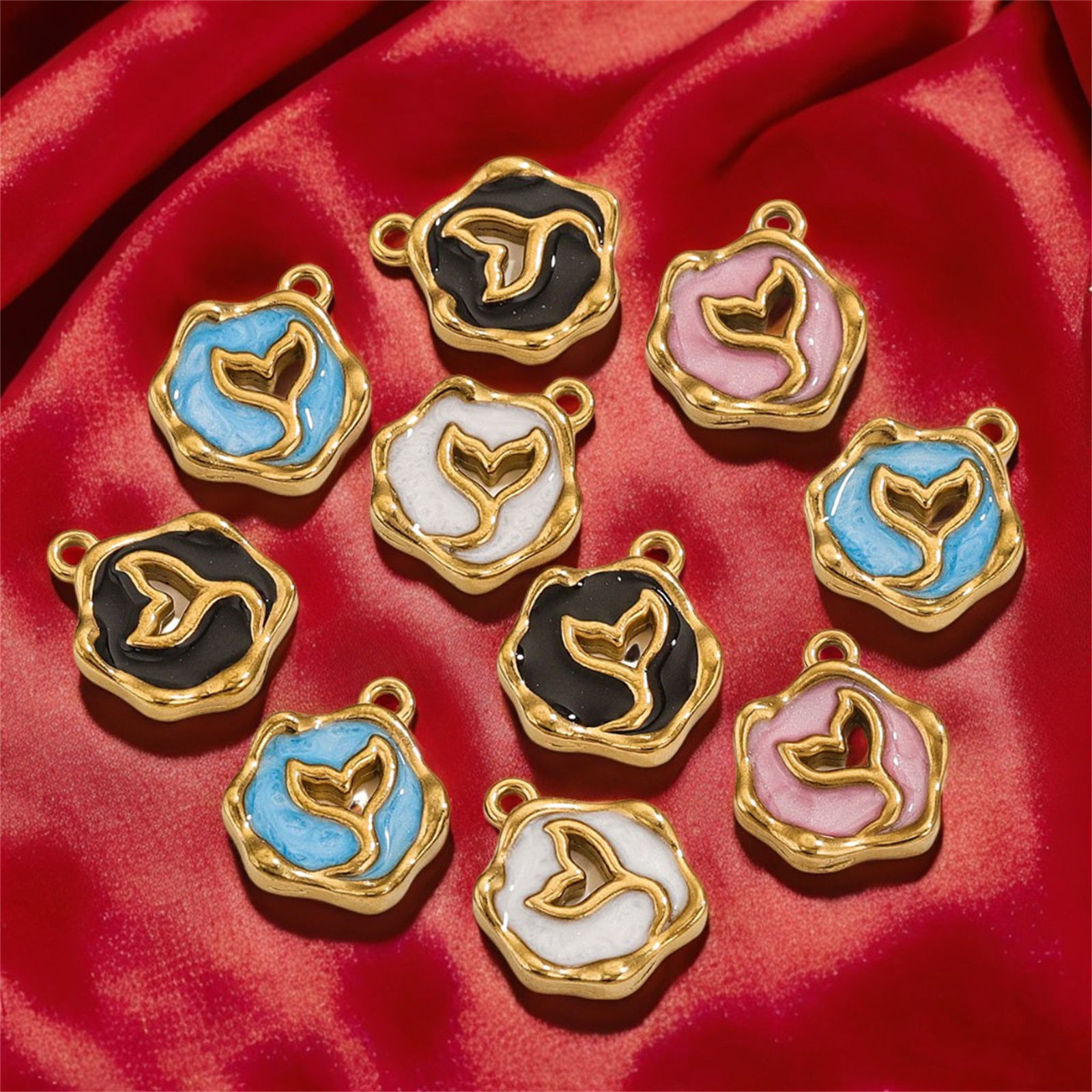 Picture of Vacuum Plating 304 Stainless Steel Charms 18K Gold Plated Fishtail Enamel