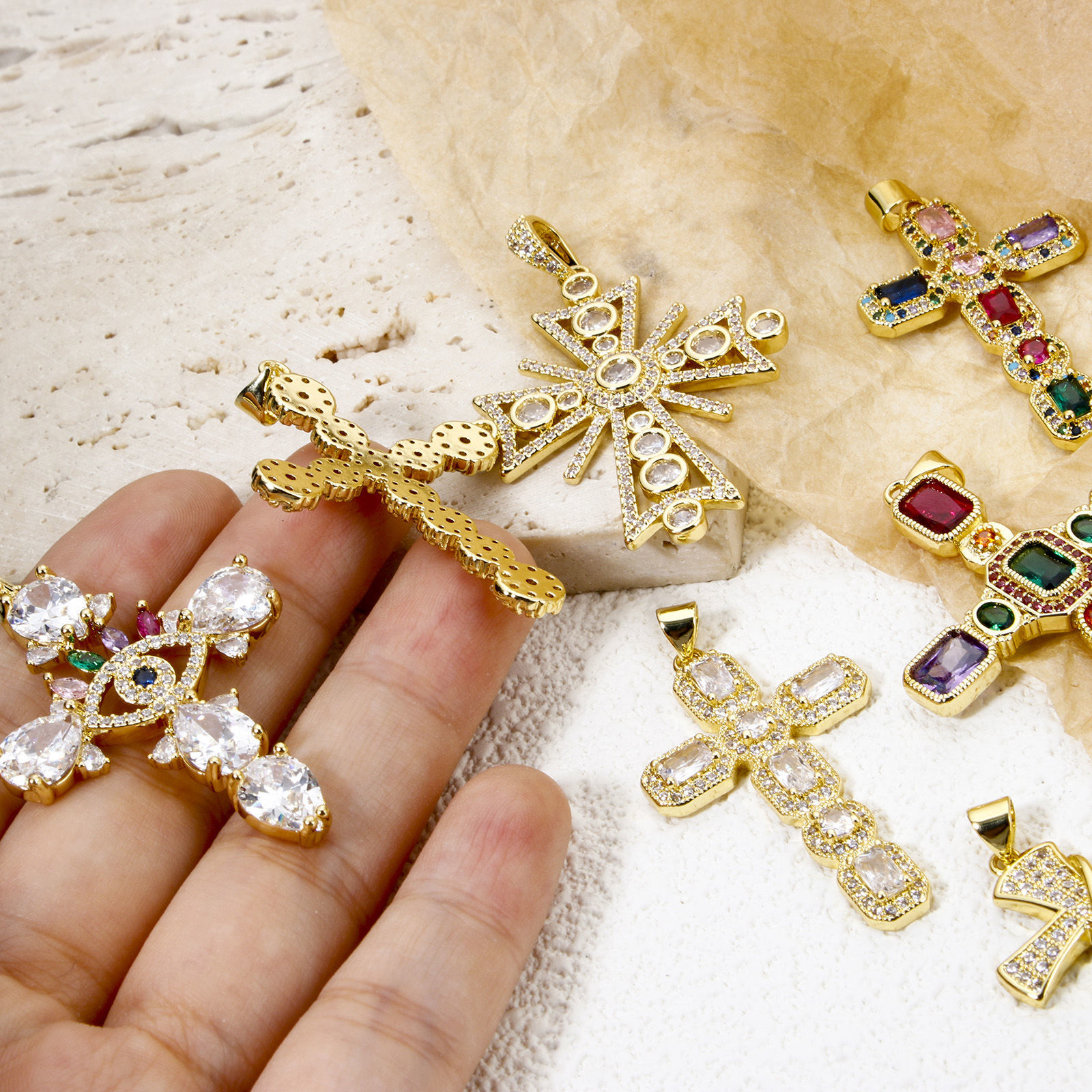 Picture of Eco-friendly Brass Religious Pendants 18K Real Gold Plated Cross