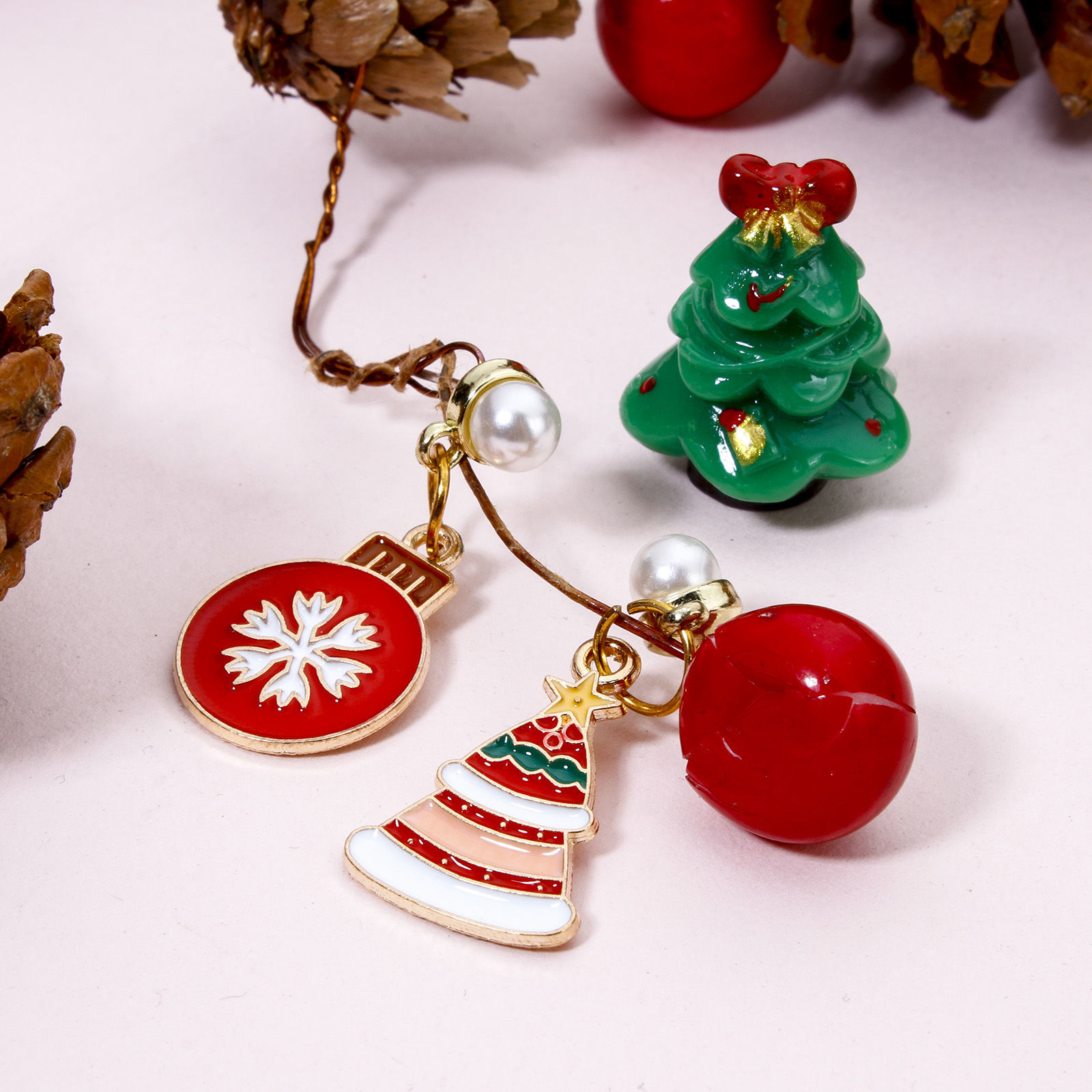Picture of Zinc Based Alloy Christmas Charms Gold Plated Multicolor Enamel