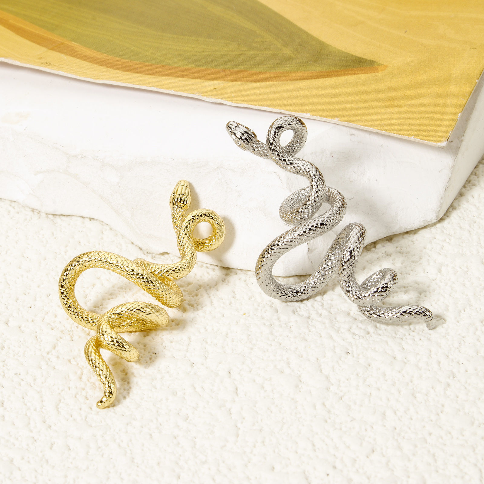 Picture of Brass Pendants Wholesale Multicolor Snake Animal 3D 3.9cm x 1.7cm