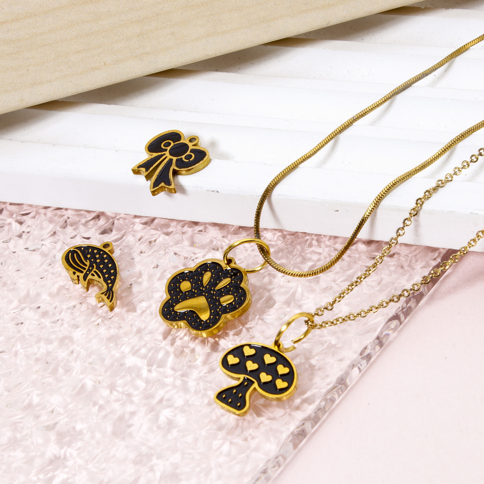 Picture of Eco-friendly PVD Vacuum Plating 304 Stainless Steel Charms 18K Real Gold Plated Black Mushroom Paw Print Enamel