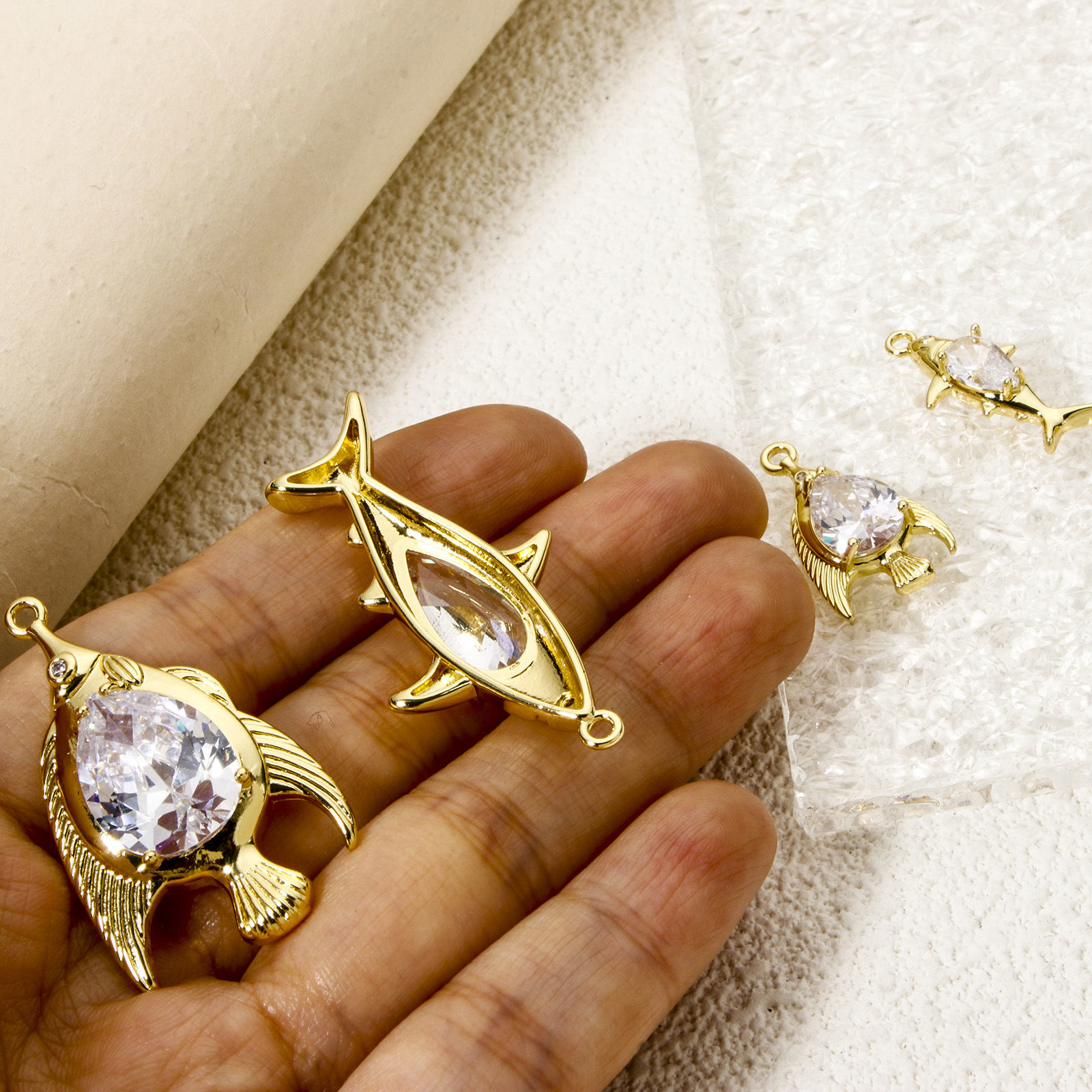 Picture of Eco-friendly Brass Ocean Jewelry Pendants 18K Real Gold Plated Fish Animal Clear Cubic Zirconia