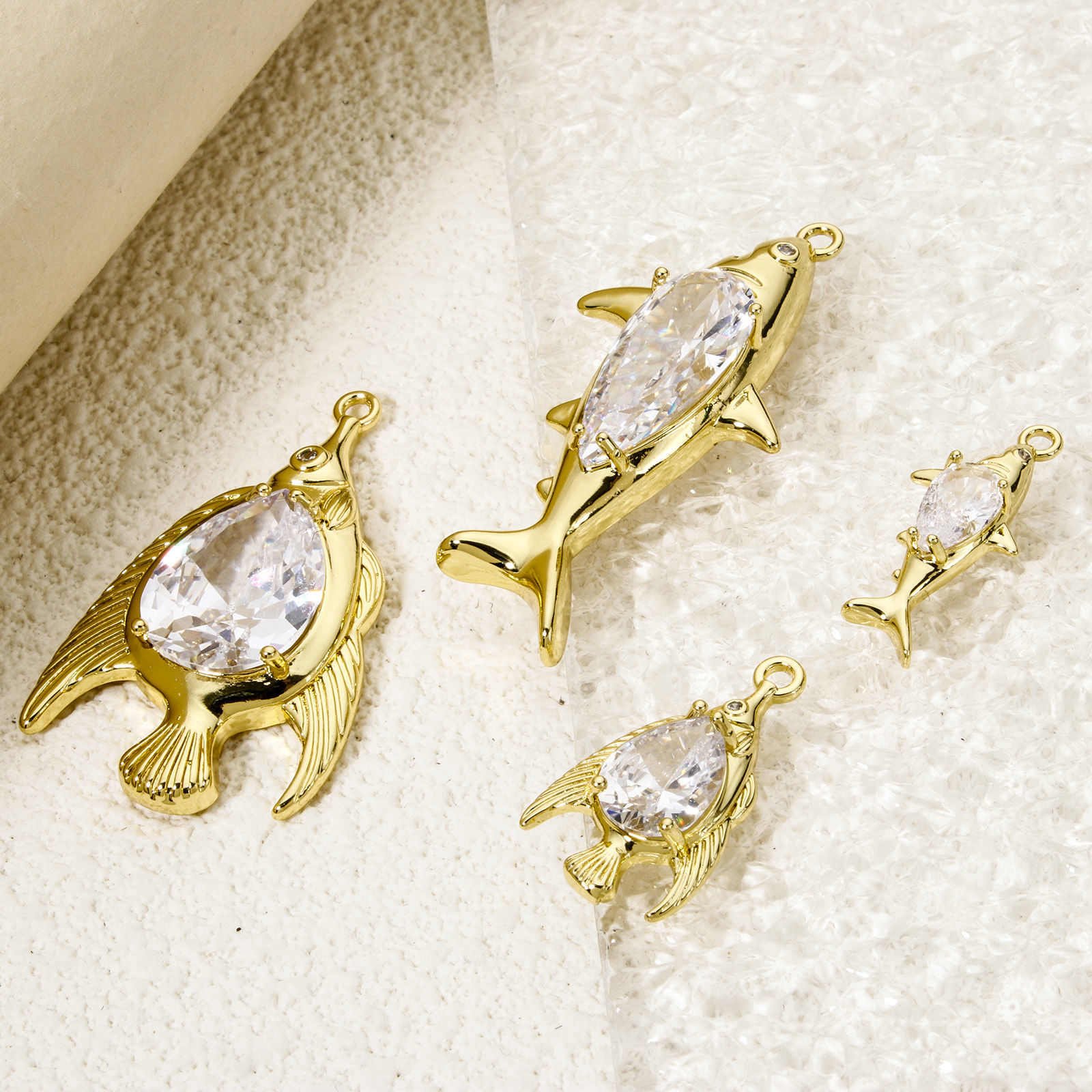 Picture of Eco-friendly Brass Ocean Jewelry Pendants 18K Real Gold Plated Fish Animal Clear Cubic Zirconia
