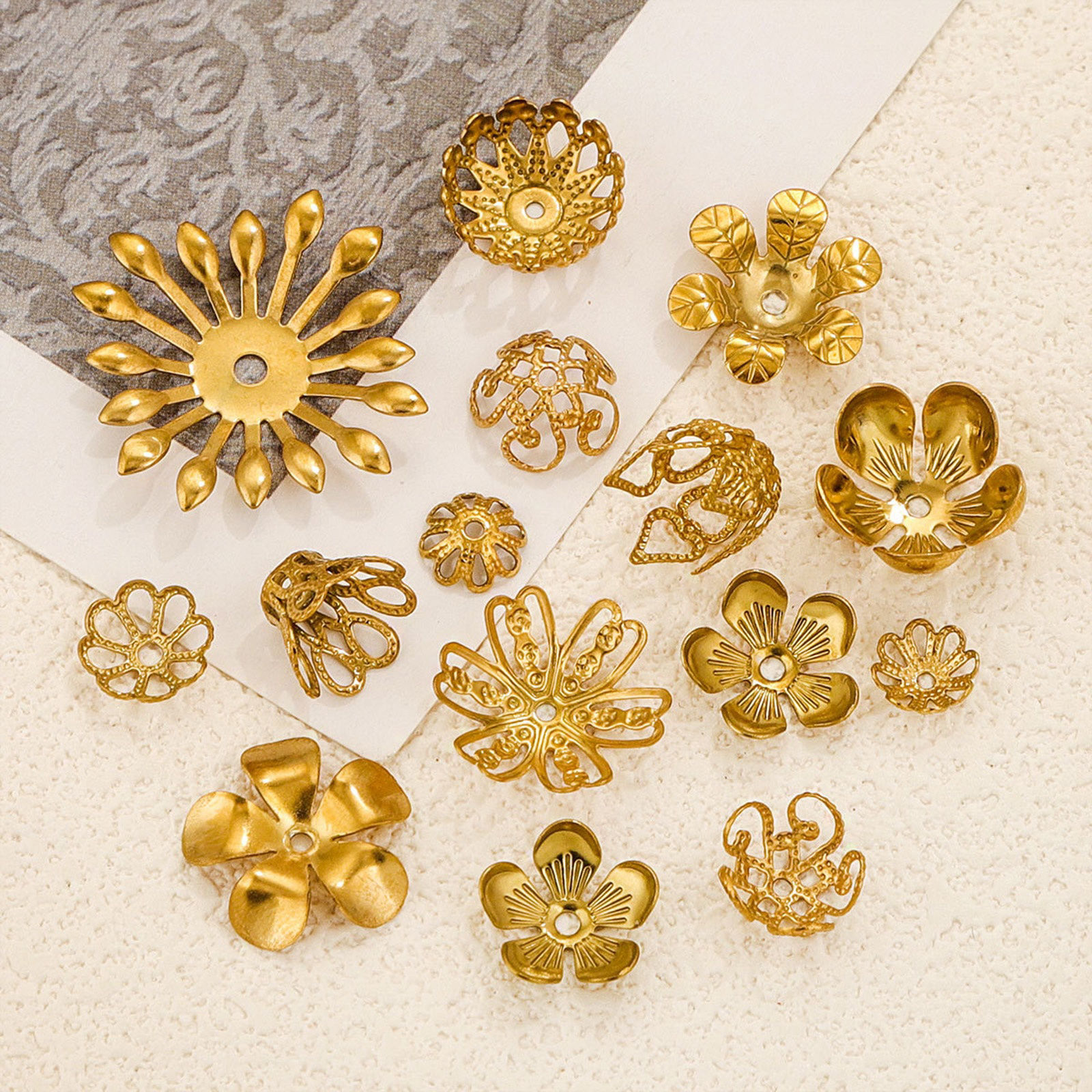 Picture of Vacuum Plating 304 Stainless Steel Beads Caps Flower 18K Gold Plated