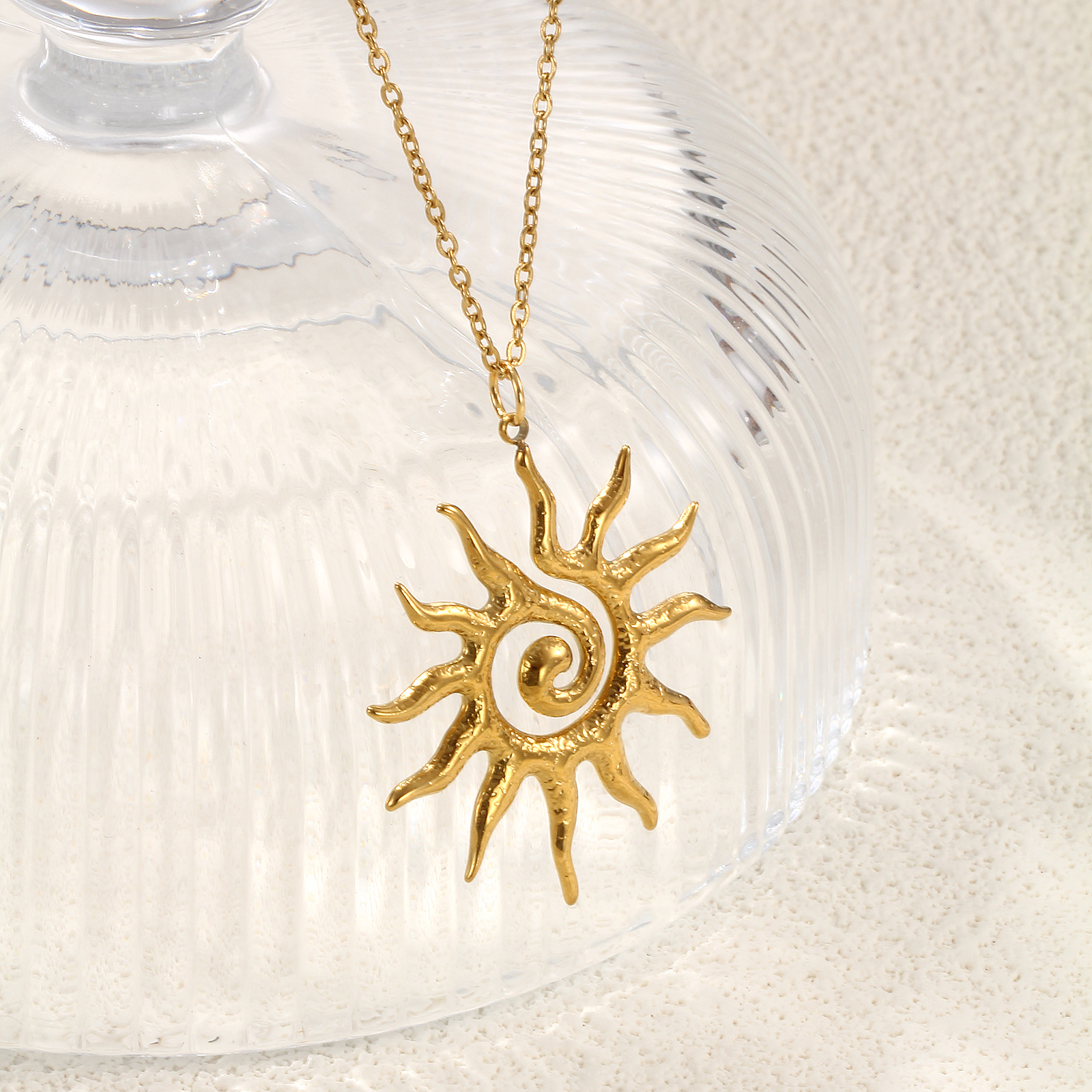 Picture of Eco-friendly PVD Vacuum Plating Stylish Galaxy 18K Real Gold Plated 304 Stainless Steel Link Cable Chain Sun Pendant Charm Necklace For Women Gift 45cm(17.7") + 5cm(2") long