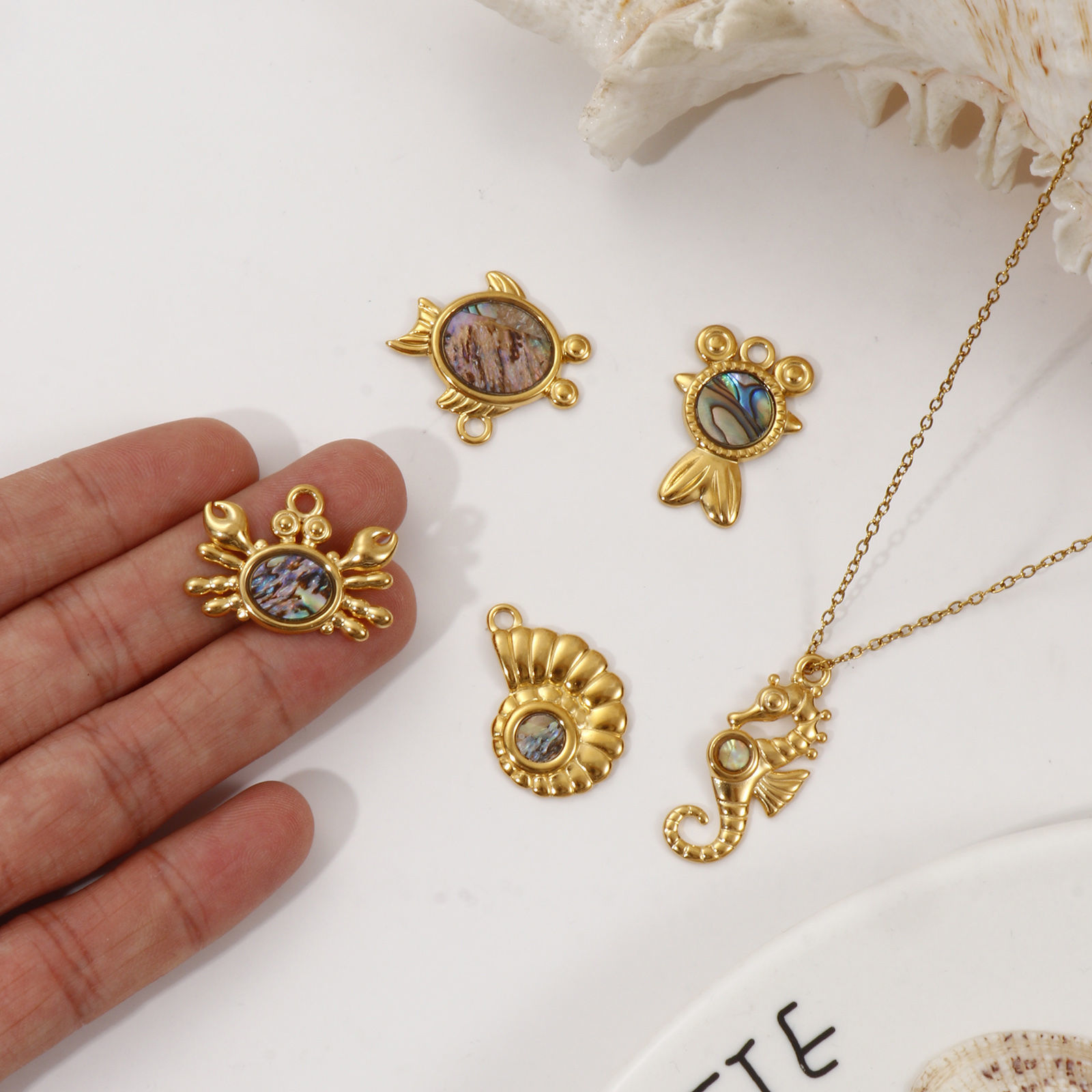 Picture of Eco-friendly PVD Vacuum Plating 304 Stainless Steel & Natural Shell Ocean Jewelry Charms 18K Real Gold Plated