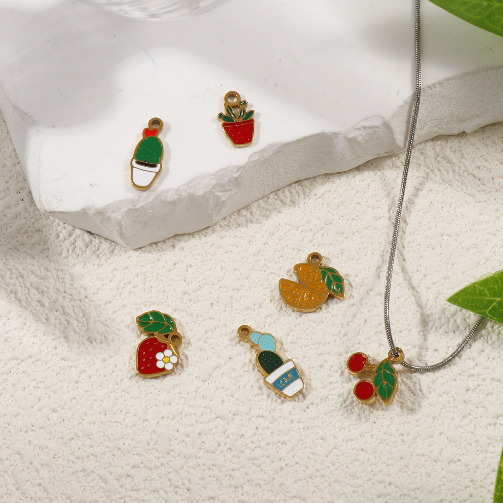 Picture of Eco-friendly PVD Vacuum Plating 304 Stainless Steel Flora Collection Charms 18K Gold Plated Pot Plant Enamel