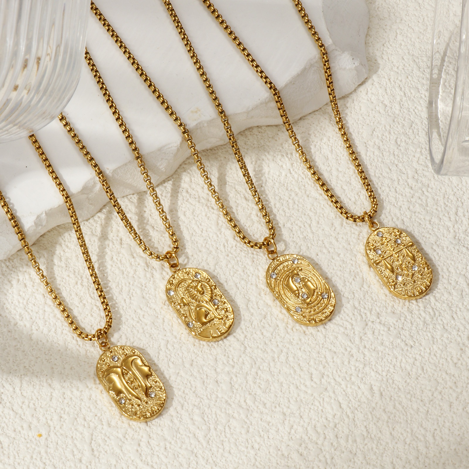Picture of 18K Real Gold Plated Box Chain Oval Pendant Charm Necklace, 304 Stainless Steel 45cm(17.7") + 5cm(2"), Unisex, Clear Cubic Zirconia Exquisite Gift, Eco-friendly PVD Vacuum Plating