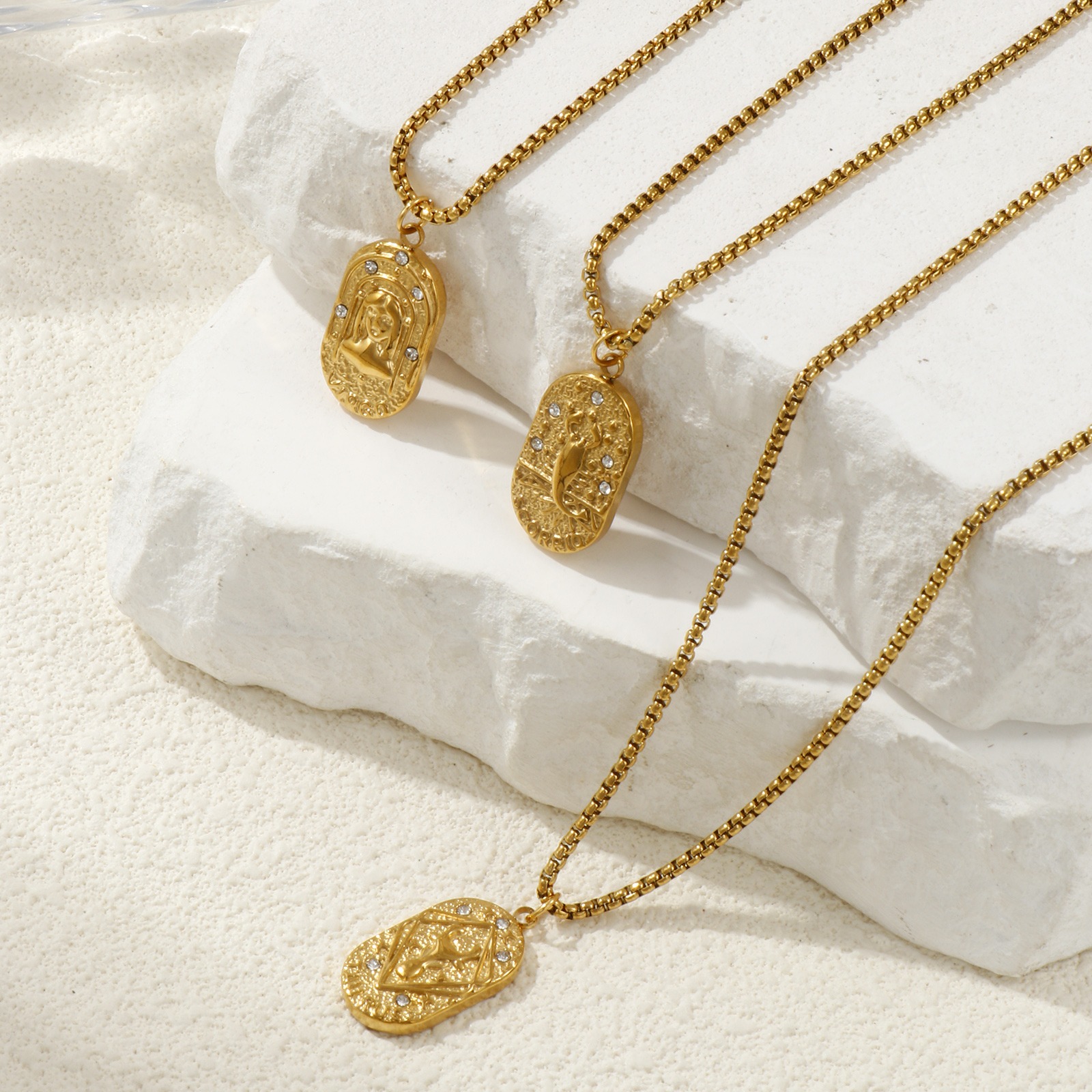 Picture of 18K Real Gold Plated Box Chain Oval Pendant Charm Necklace, 304 Stainless Steel 45cm(17.7") + 5cm(2"), Unisex, Clear Cubic Zirconia Exquisite Gift, Eco-friendly PVD Vacuum Plating