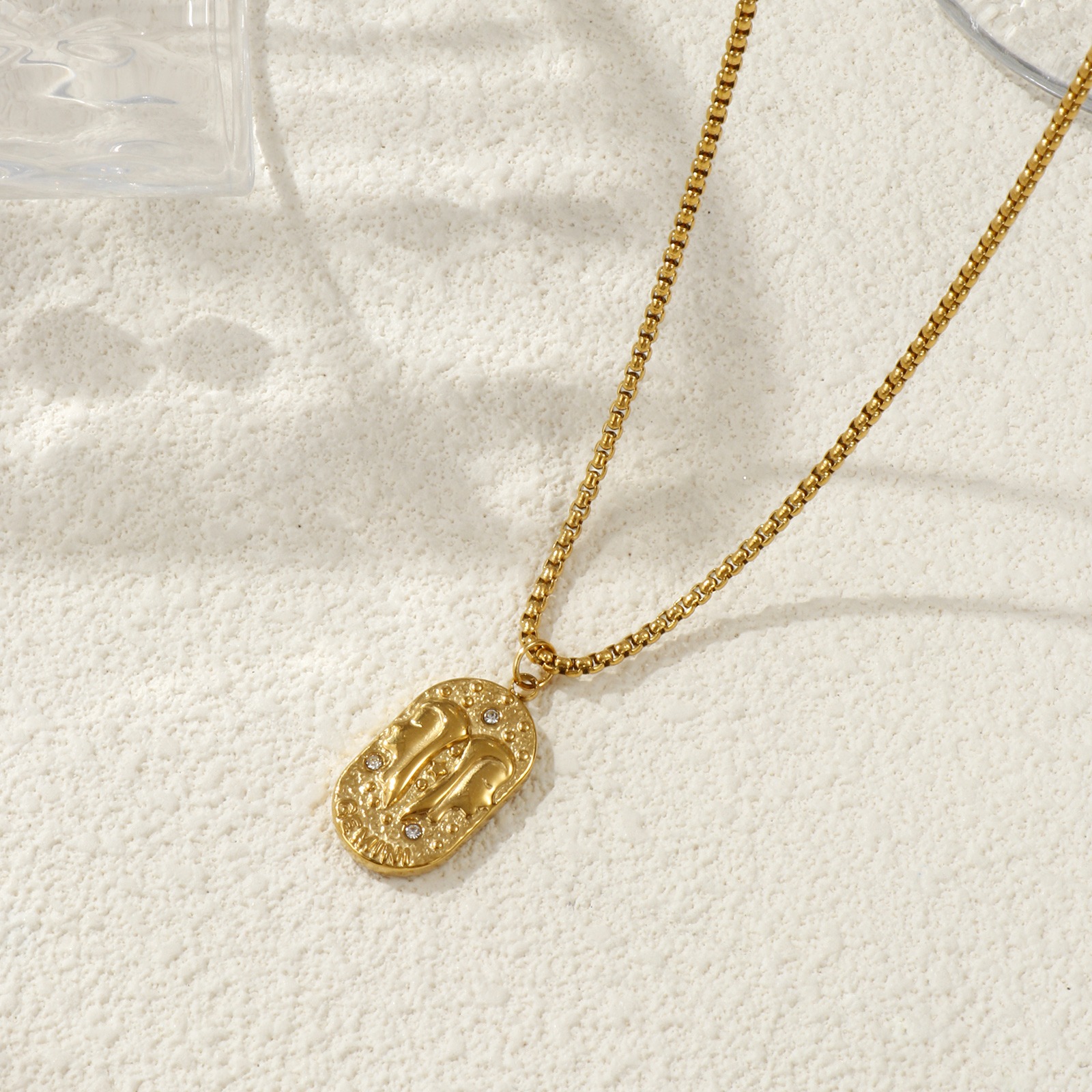 Picture of 18K Real Gold Plated Box Chain Oval Pendant Charm Necklace, 304 Stainless Steel 45cm(17.7") + 5cm(2"), Unisex, Clear Cubic Zirconia Exquisite Gift, Eco-friendly PVD Vacuum Plating