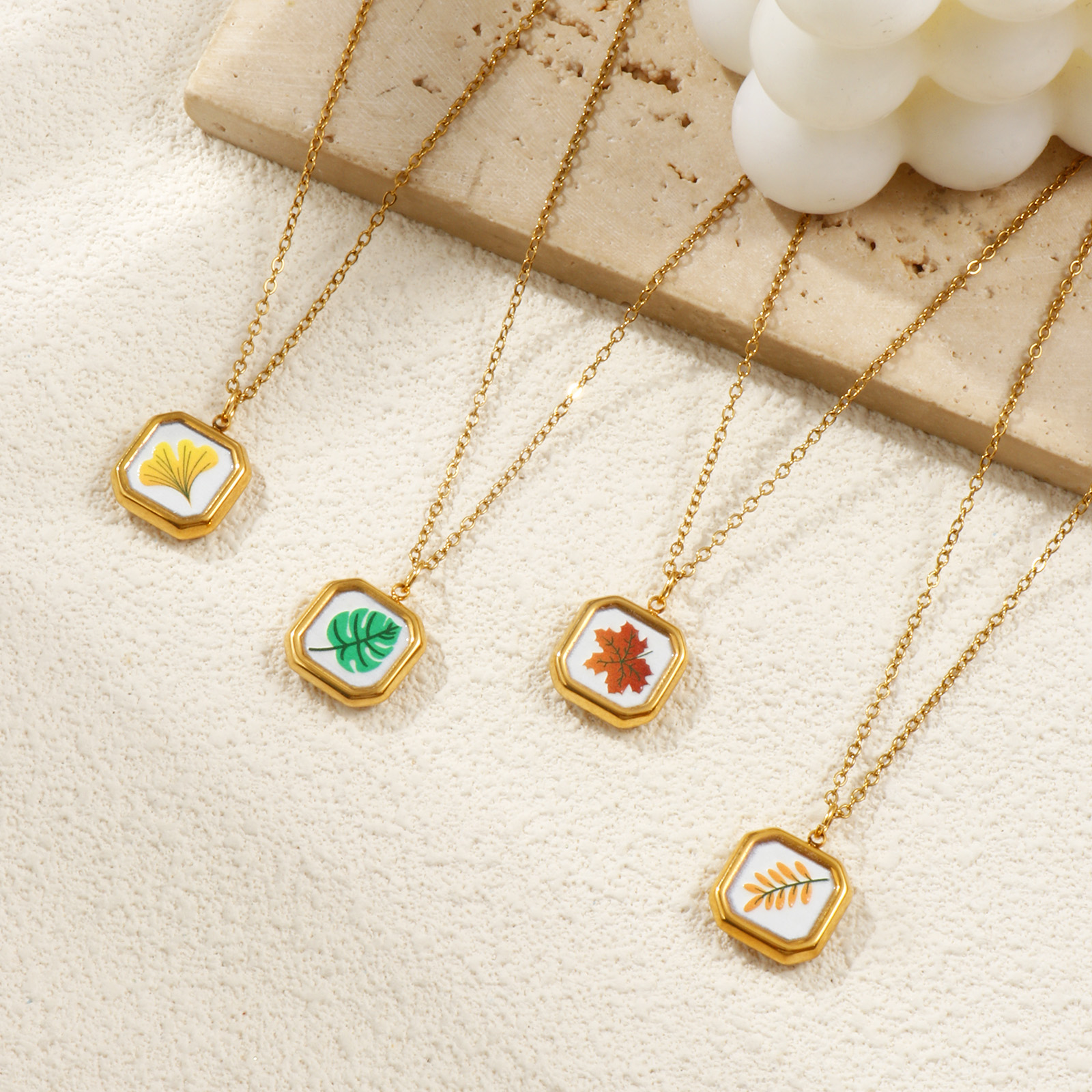 Picture of 18K Real Gold Plated Link Cable Chain Octagon Pendant Charm Necklace, 304 Stainless Steel 45cm(17.7") + 5cm(2"), For Women, Leaf Printed, Exquisite Natural Pastoral Gift, Eco-friendly PVD Vacuum Plating