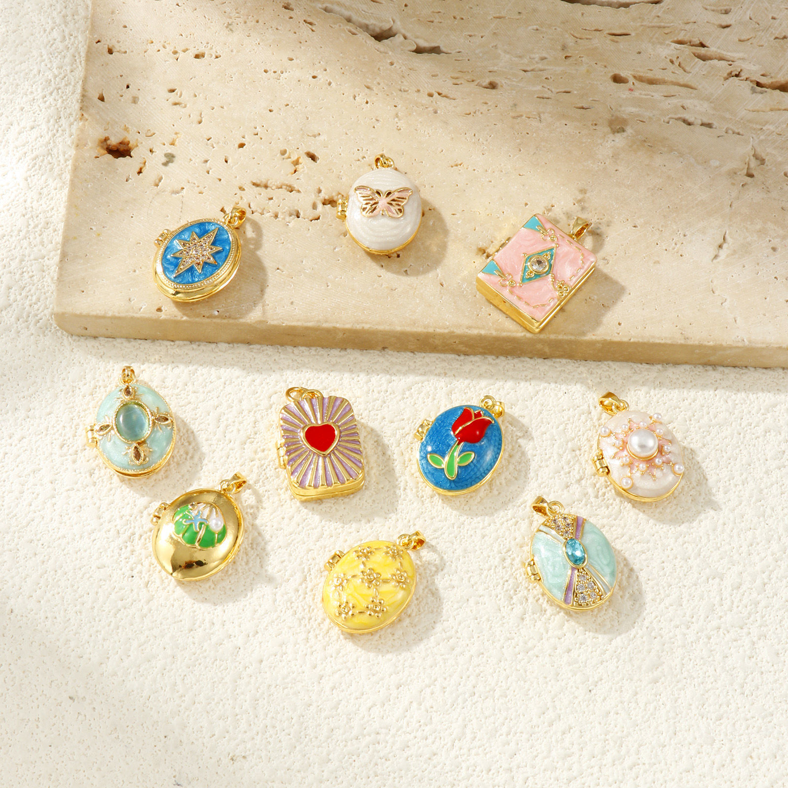 Picture of Brass Picture Photo Locket Frame Pendants 18K Gold Plated Enamel Can Open