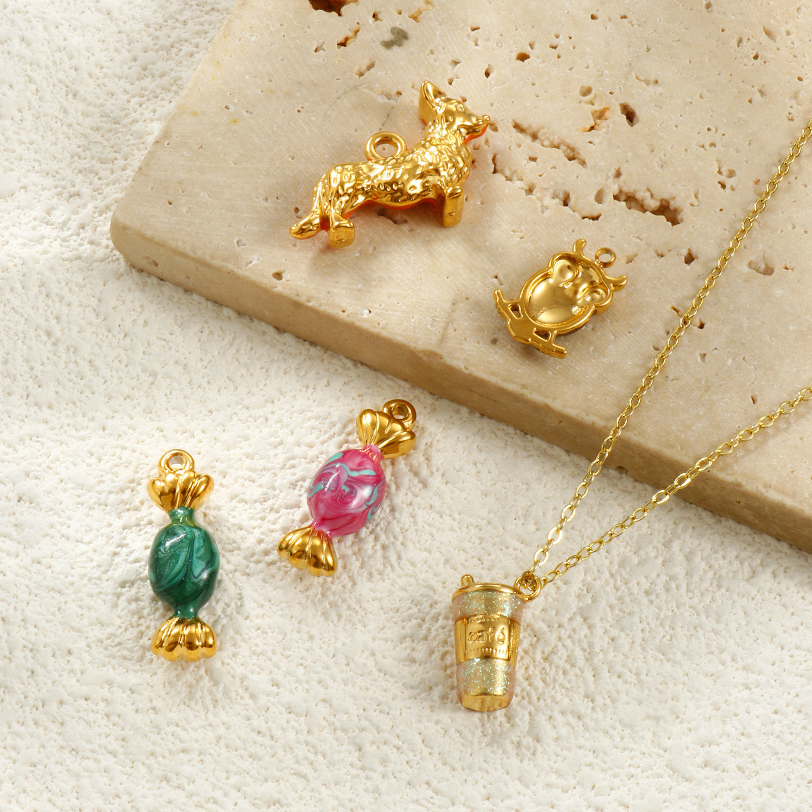 Picture of Eco-friendly PVD Vacuum Plating Waterproof Anti-Tarnish Hypoallergenic 304 Stainless Steel Charms 18K Real Gold Plated Enamel 3D