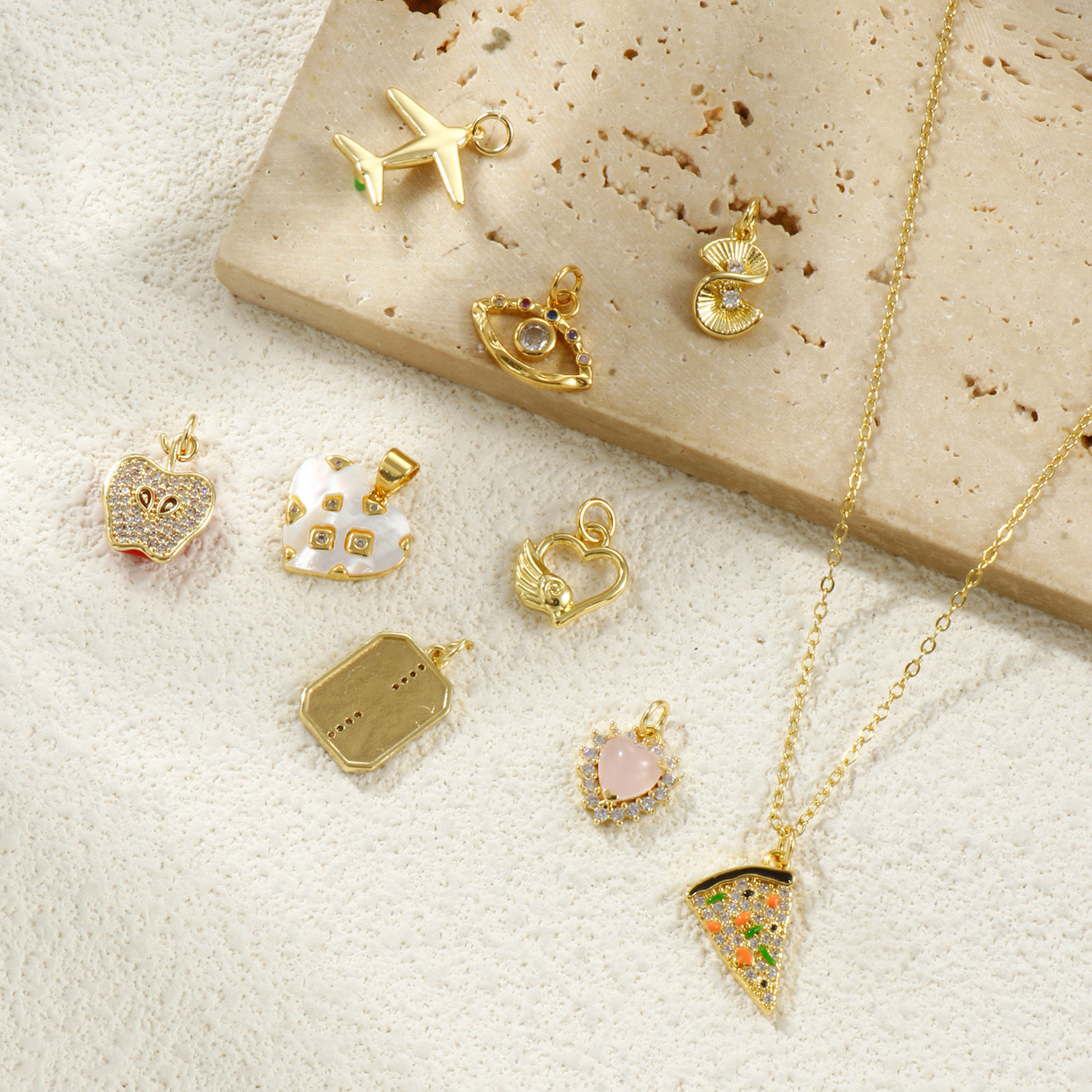 Picture of Eco-friendly Brass Charms 18K Real Gold Plated Pizza Eye