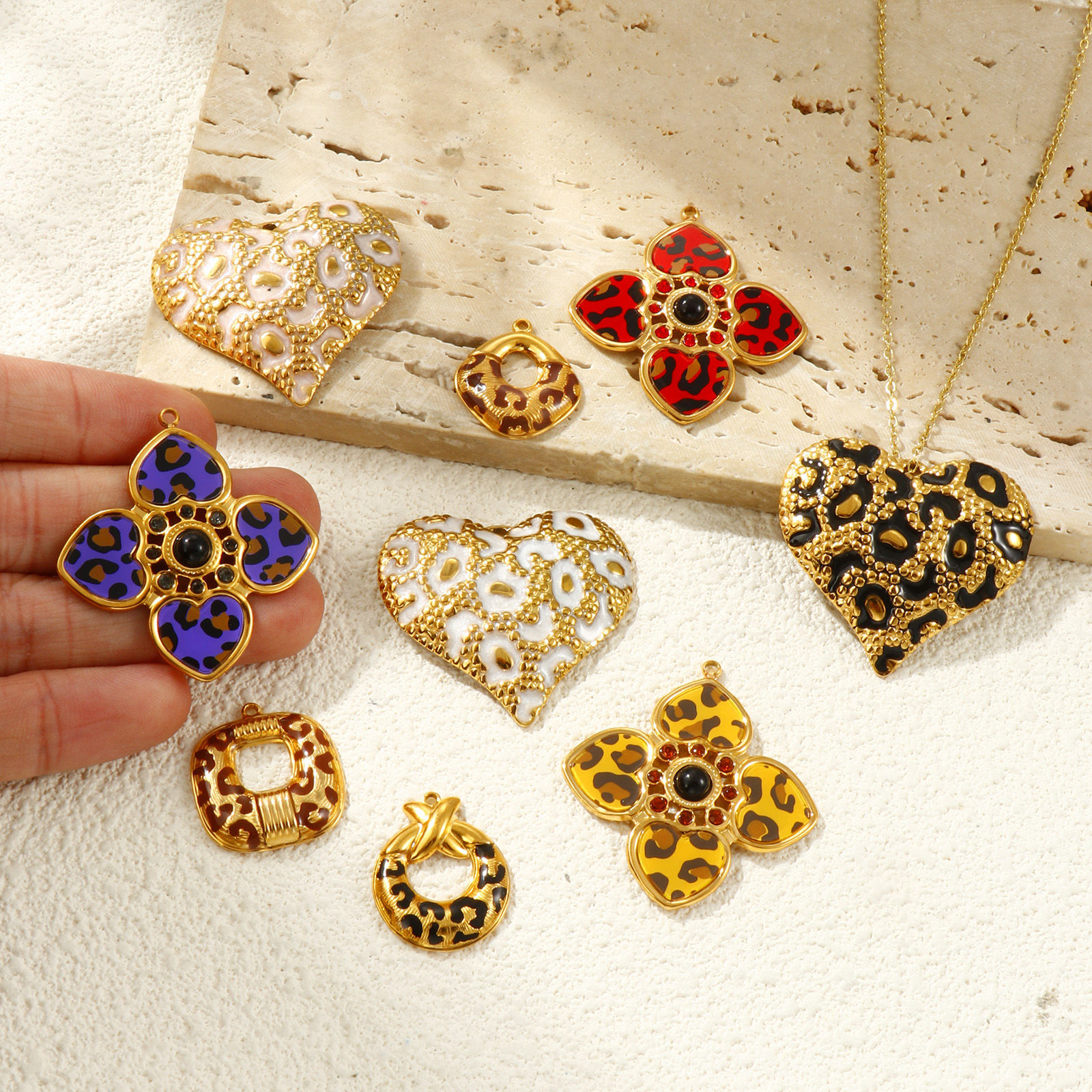 Picture of Eco-friendly PVD Vacuum Plating Waterproof Anti-Tarnish Hypoallergenic 304 Stainless Steel Charms 18K Real Gold Plated Leopard Print