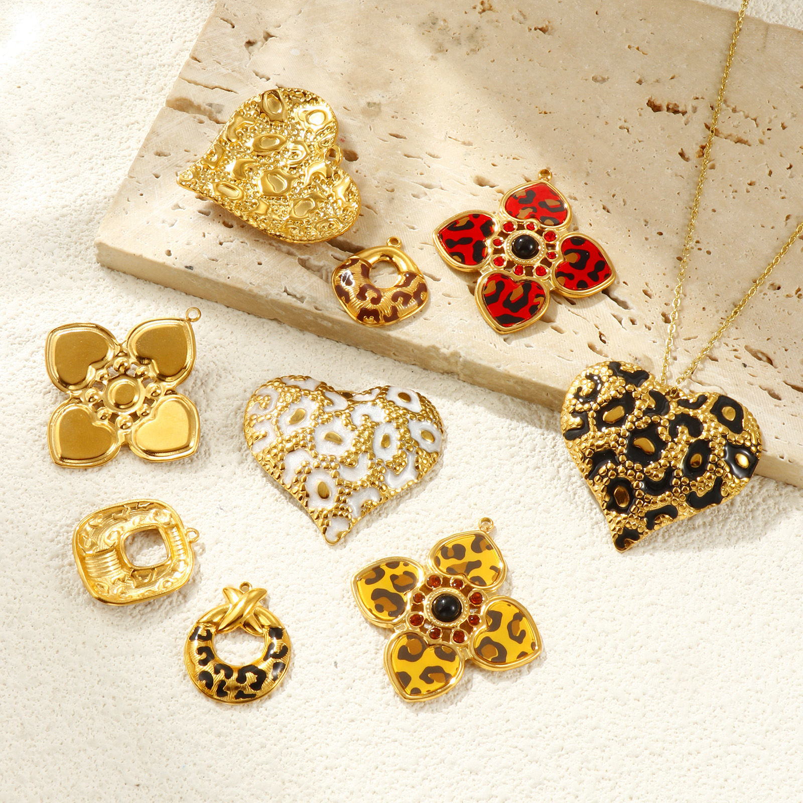 Picture of Eco-friendly PVD Vacuum Plating Waterproof Anti-Tarnish Hypoallergenic 304 Stainless Steel Charms 18K Real Gold Plated Leopard Print