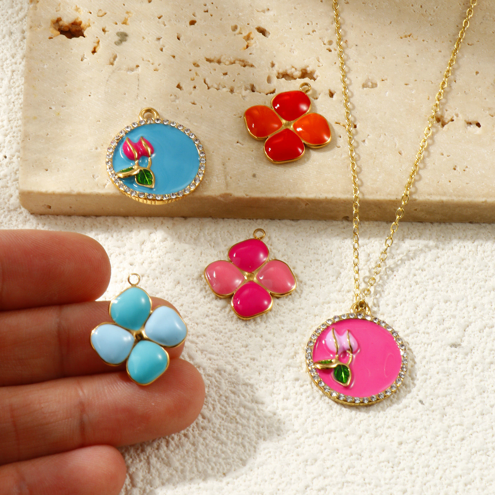 Picture of Eco-friendly PVD Vacuum Plating Waterproof Anti-Tarnish Hypoallergenic 304 Stainless Steel Charms 18K Real Gold Plated Enamel