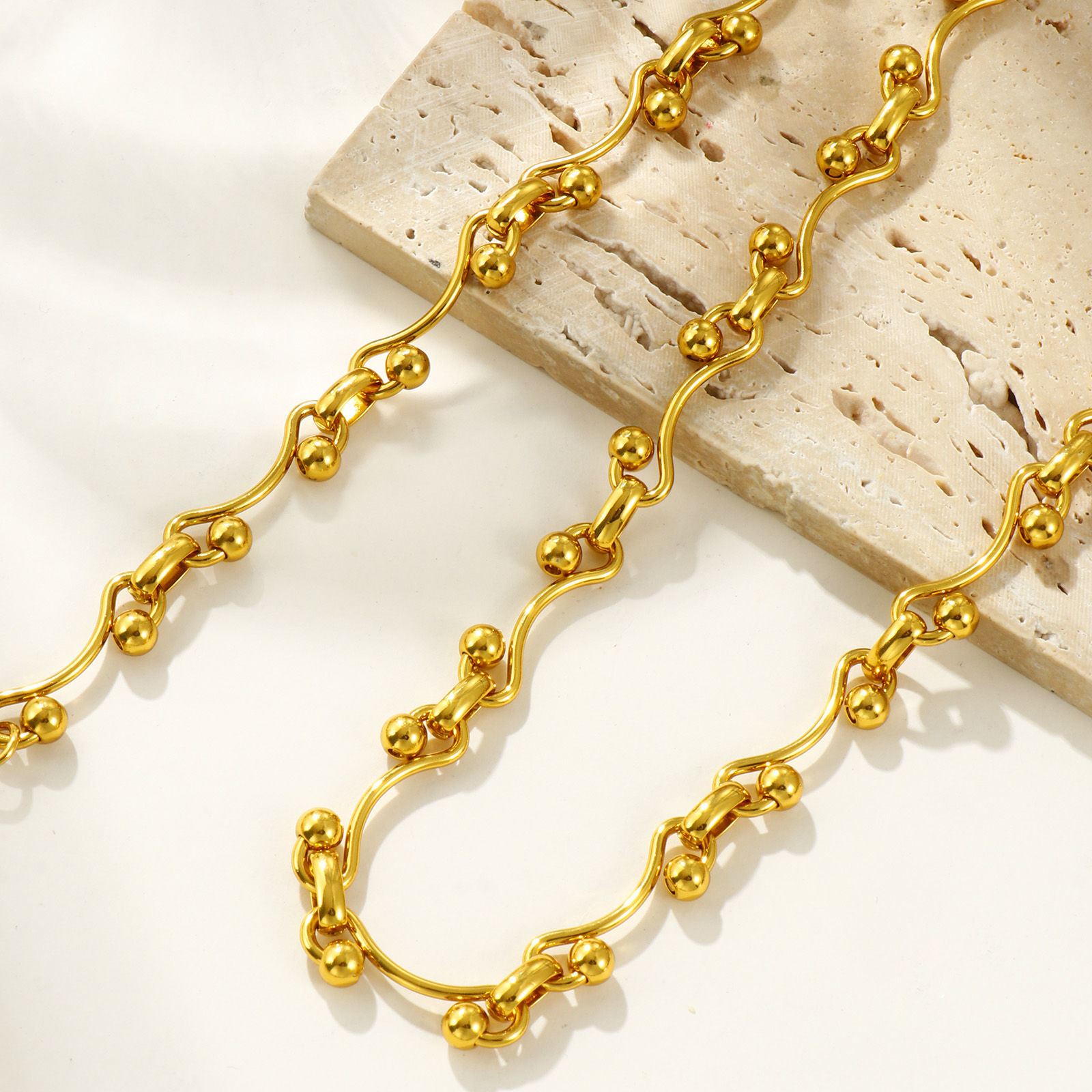 Picture of Wholesale Link Chain Necklace & Bracelet, 18K Gold Plated 304 Stainless Steel, Women's Eco-friendly Simple Stylish Gift Jewelry For Retailer
